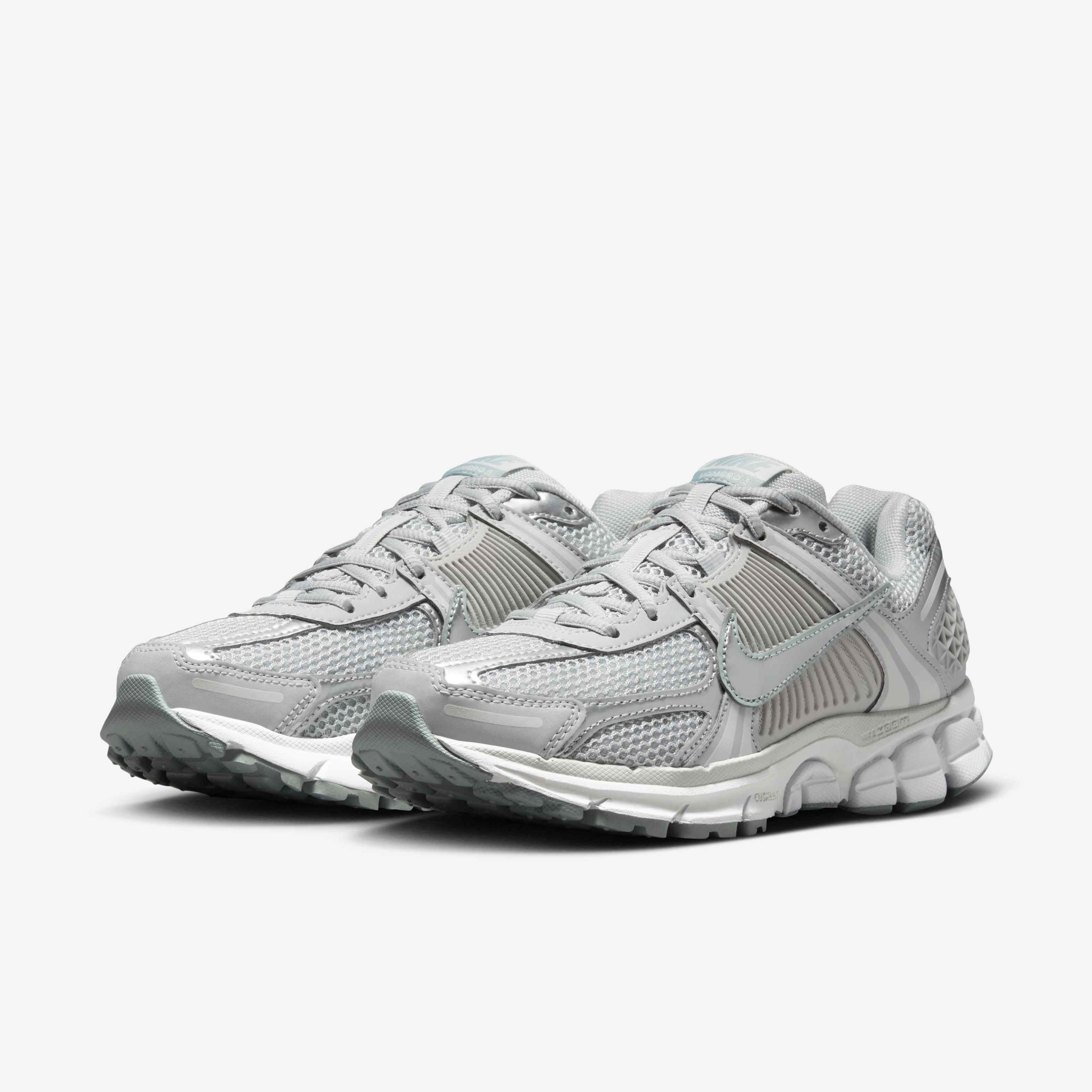 Nike Zoom Vomero 5 image number 4