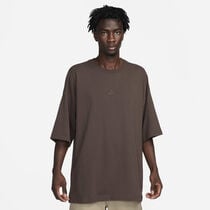Nike Sportswear Premium Essentials