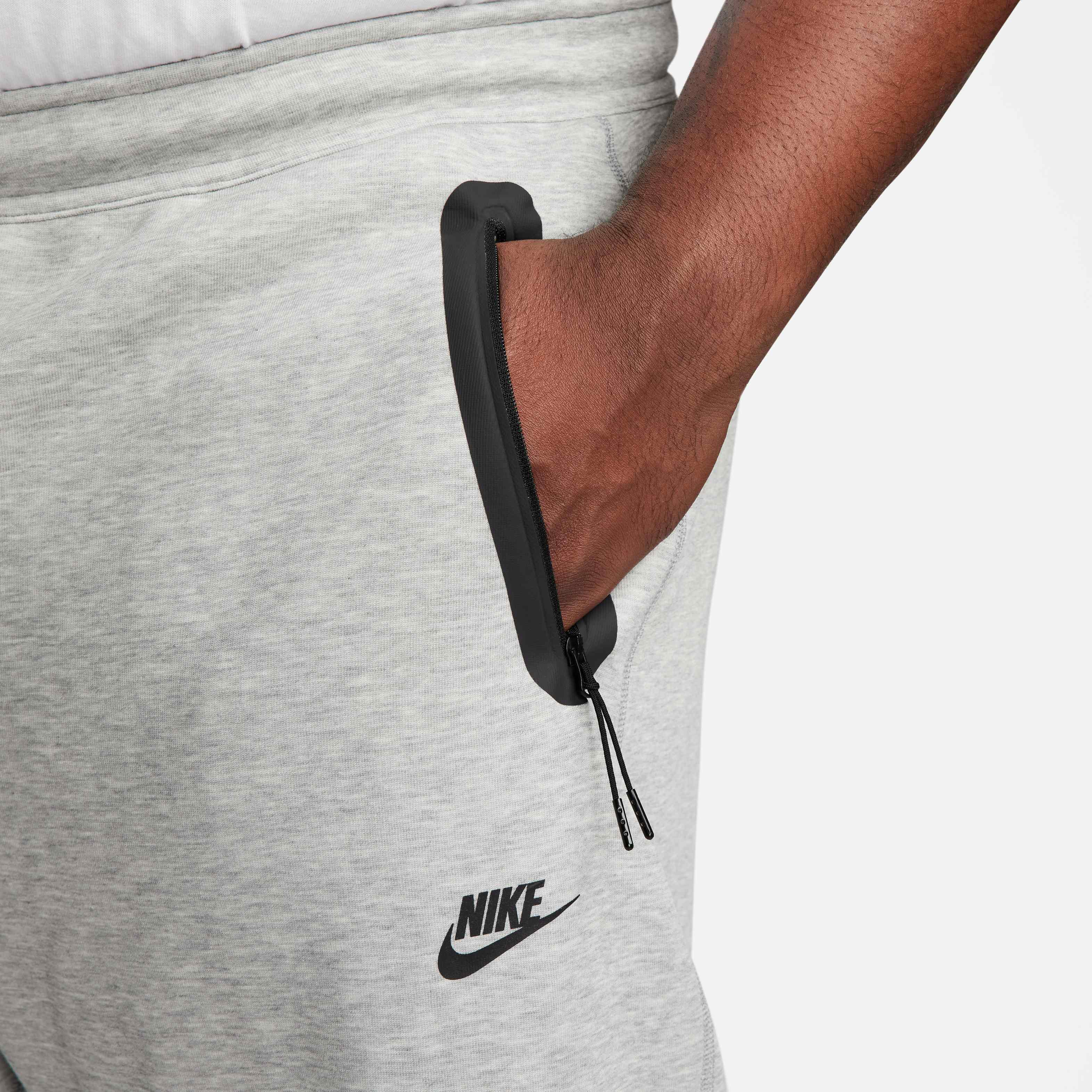 Nike Sportswear Tech Fleece image number 12