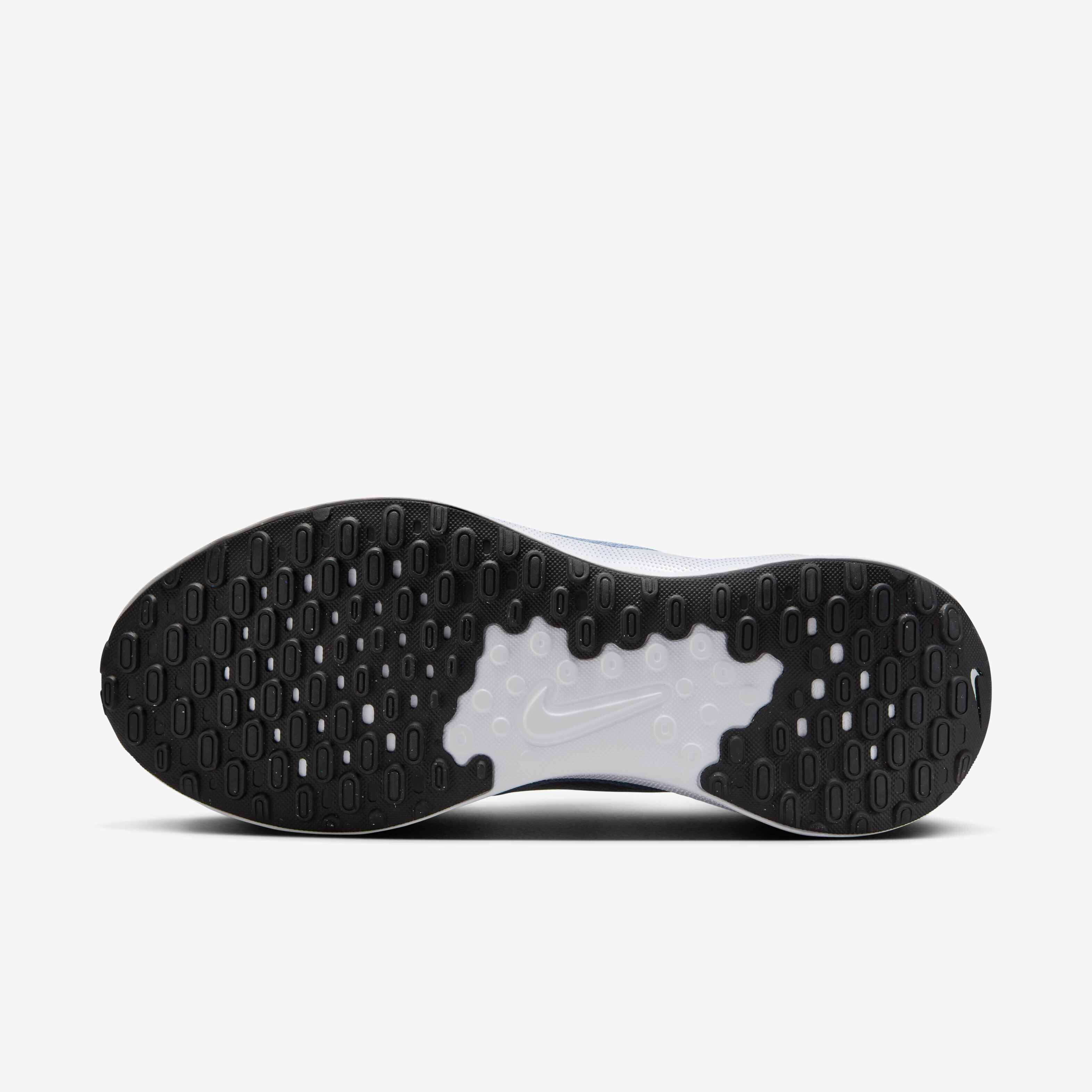 Nike Revolution 7 image number 1