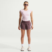 Nike Tempo Flow Swoosh