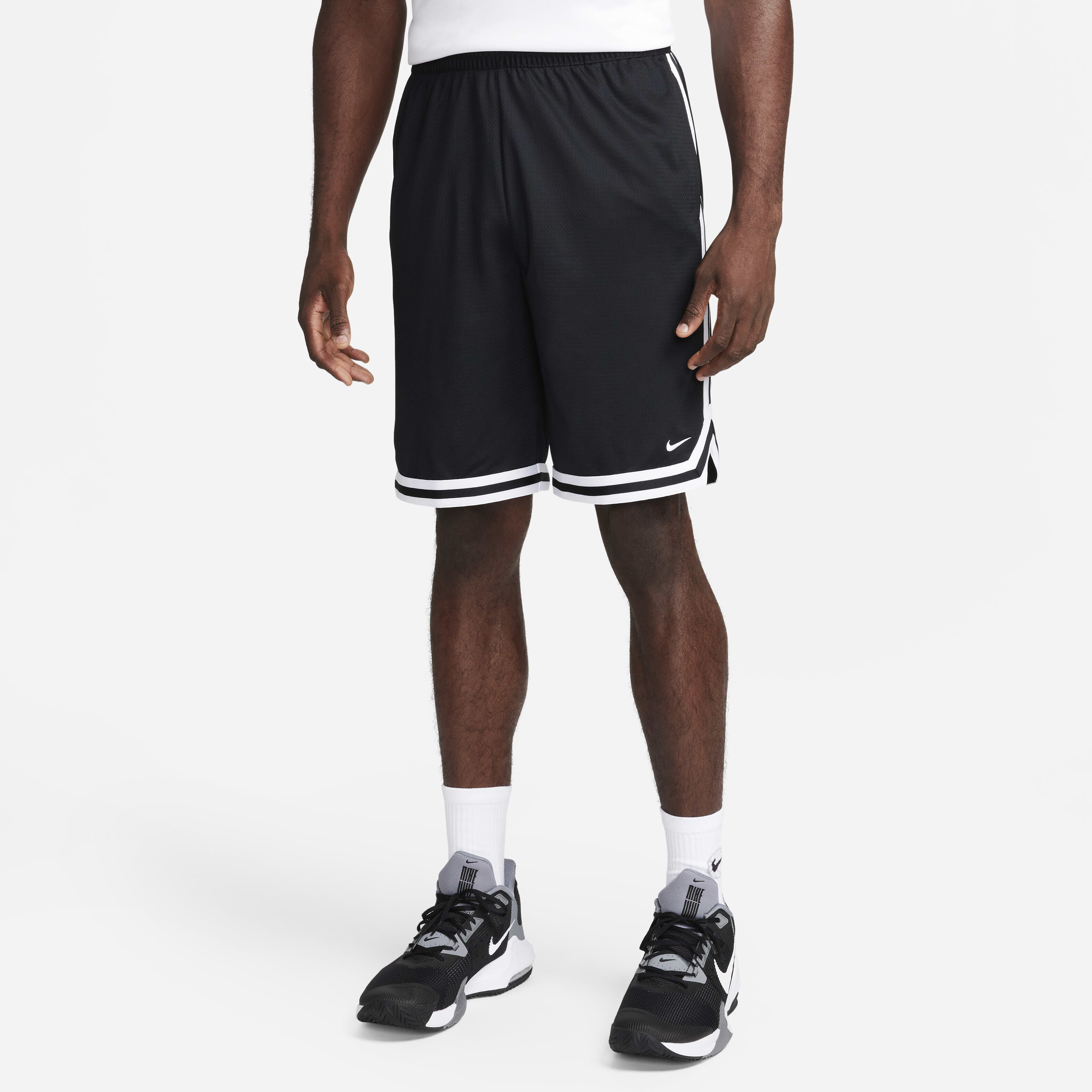 short basketball nike
