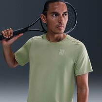 NikeCourt Advantage