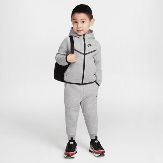 Nike Sportswear