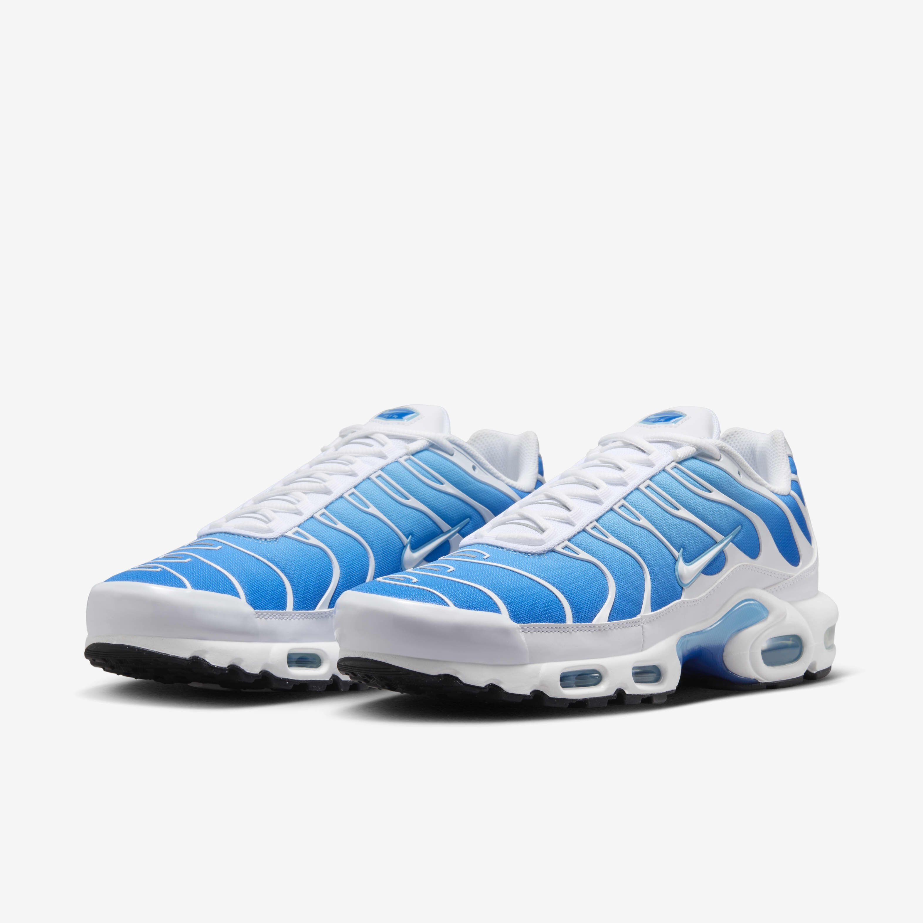 Nike Air Max Plus image number 4