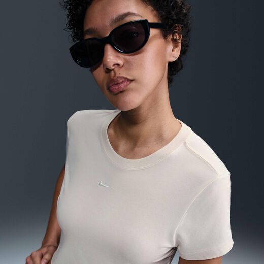 نايكي سبورتسوير تشيل نت