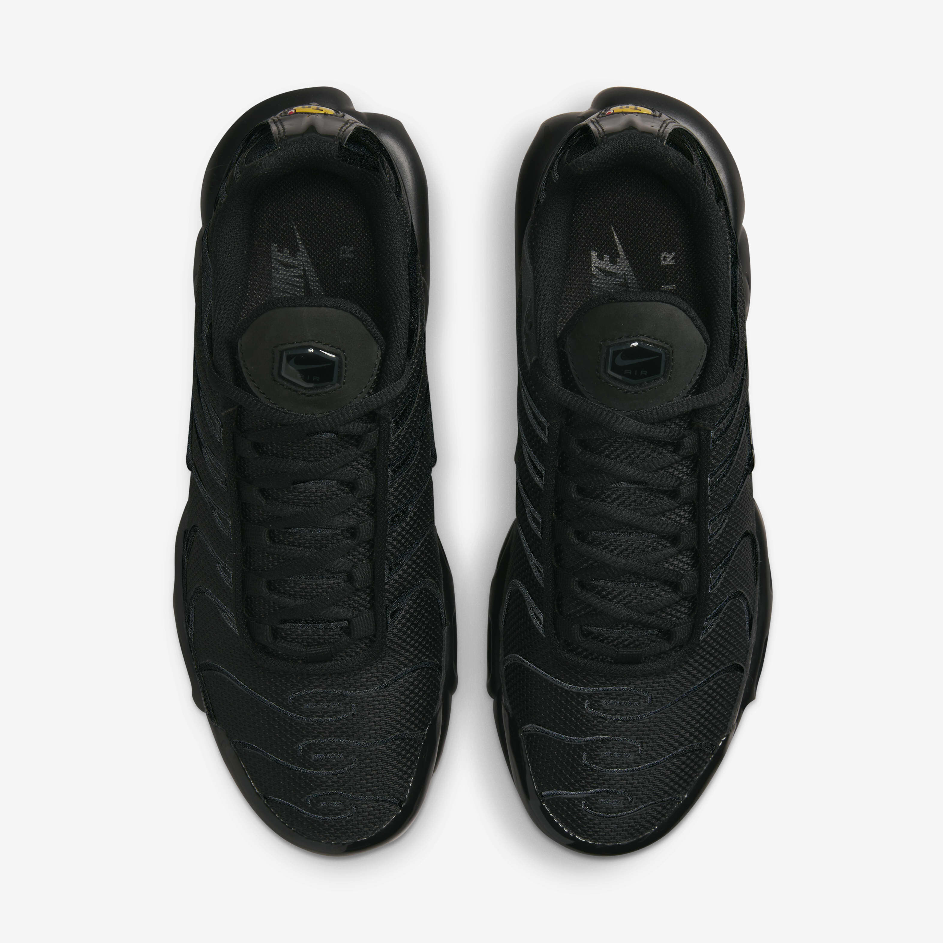 Nike Air Max Plus image number 3