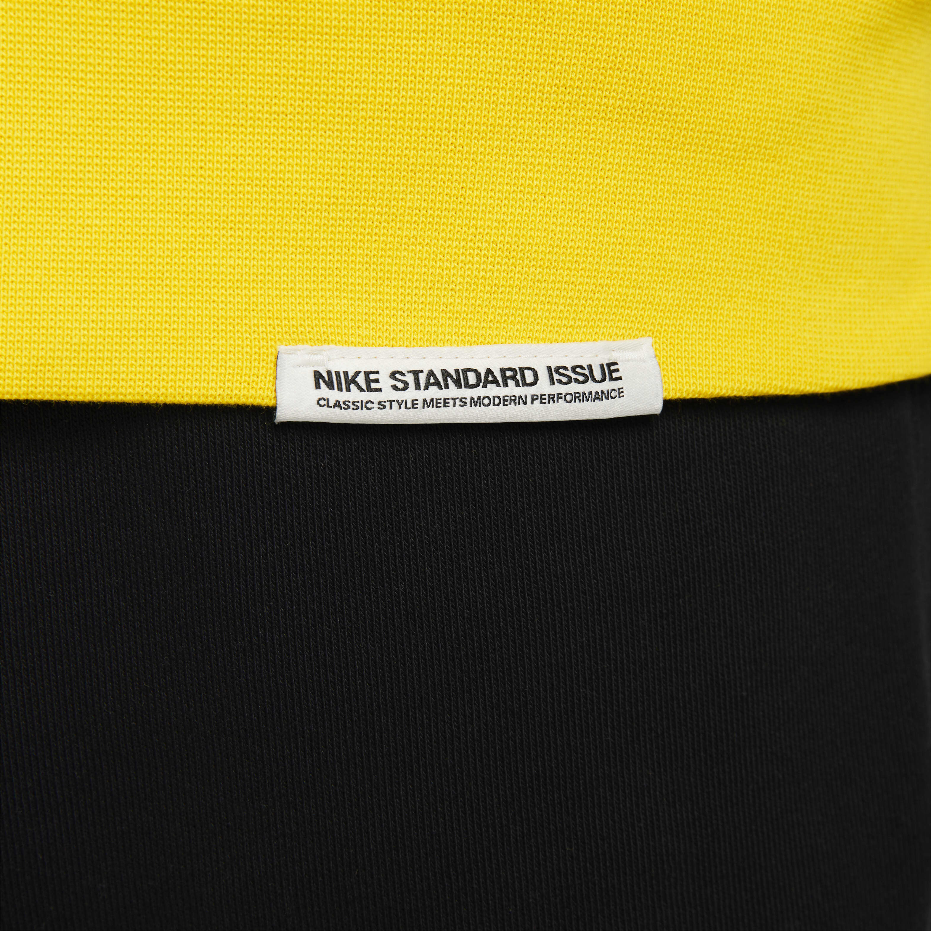 Nike Dri-FIT Standard Issue image number 4