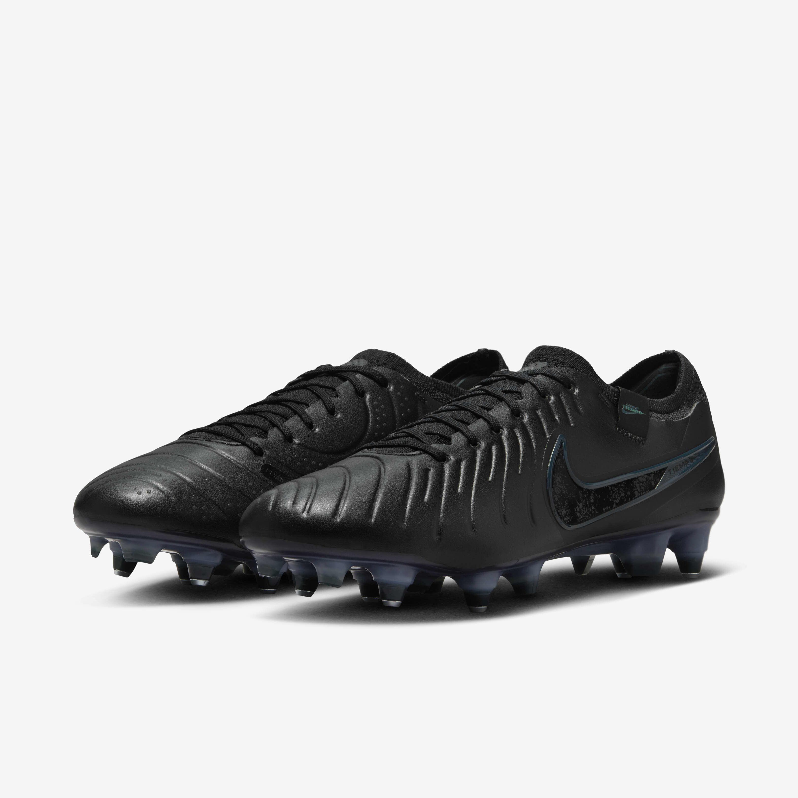 Nike tiempo black out clearance