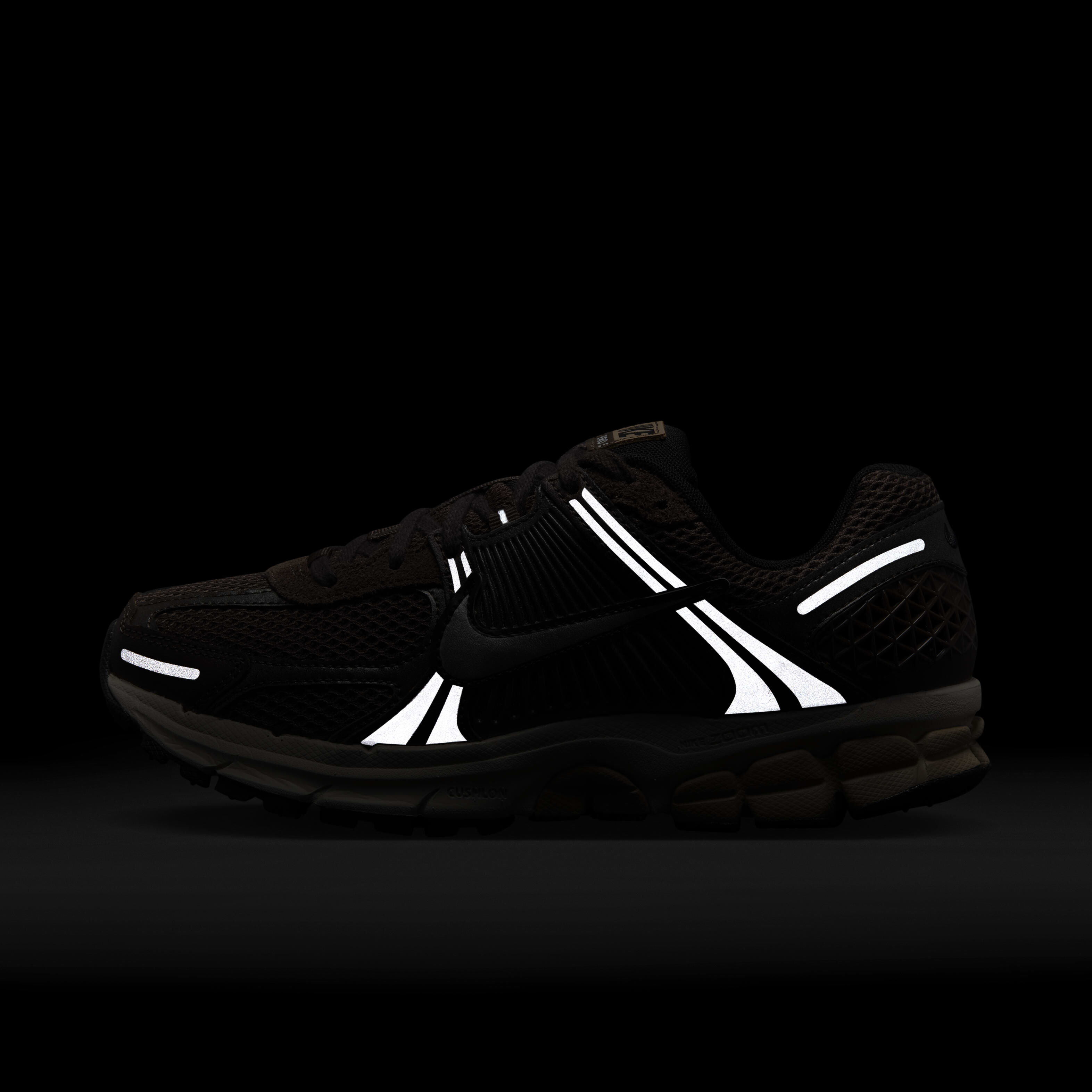 Nike Zoom Vomero 5 image number 10