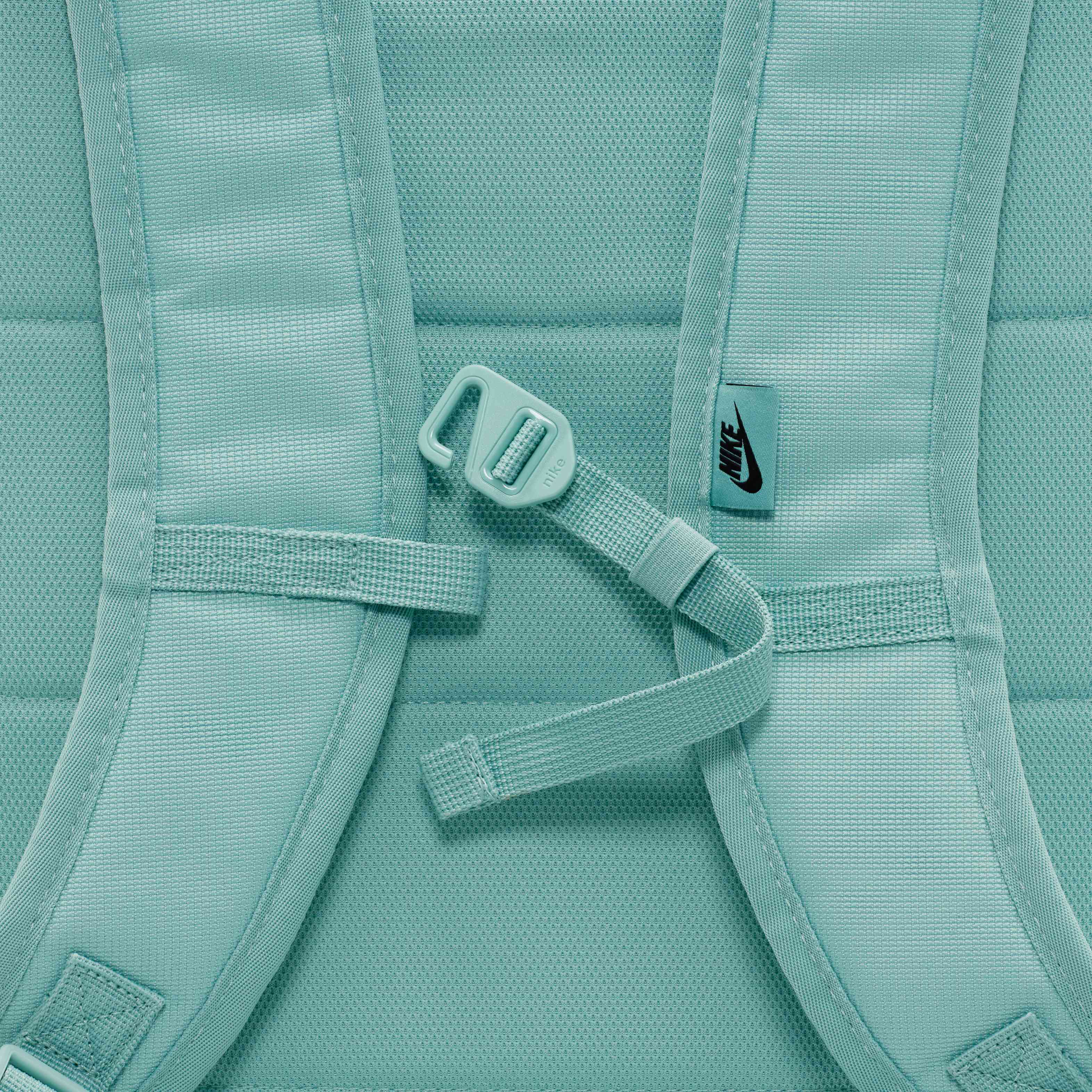 Nike Heritage image number 9