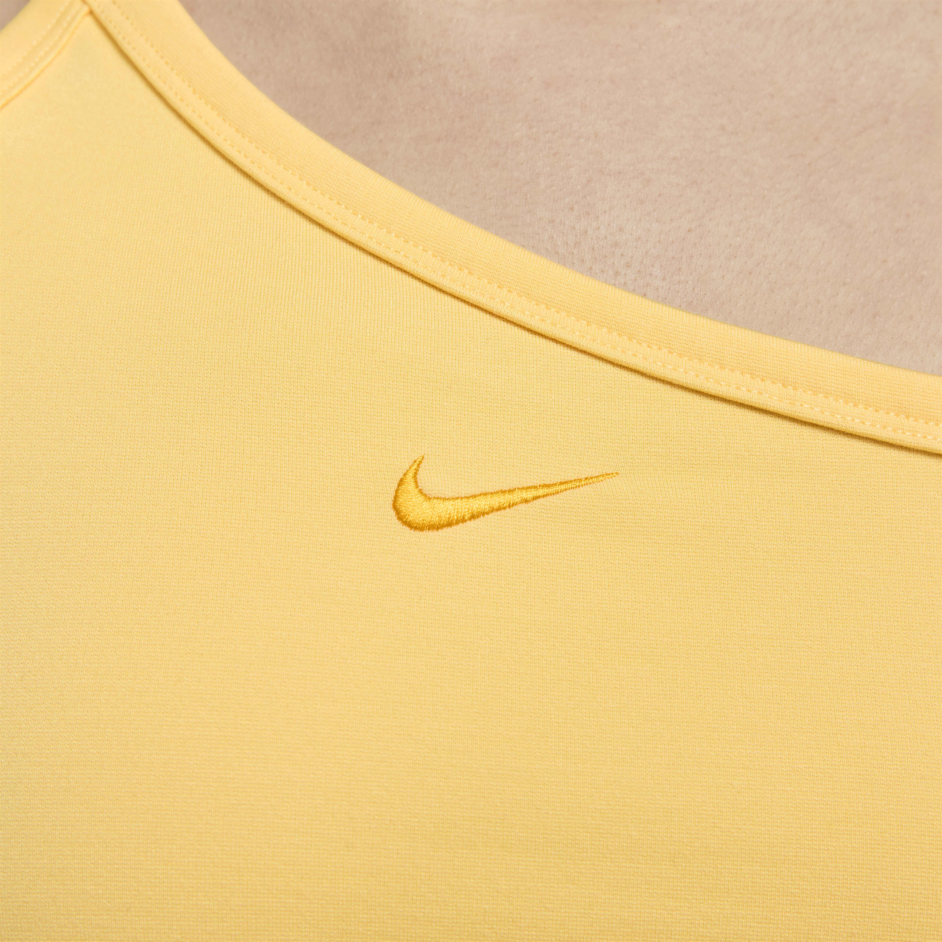 Nike Sportswear Everyday Modern image number 3
