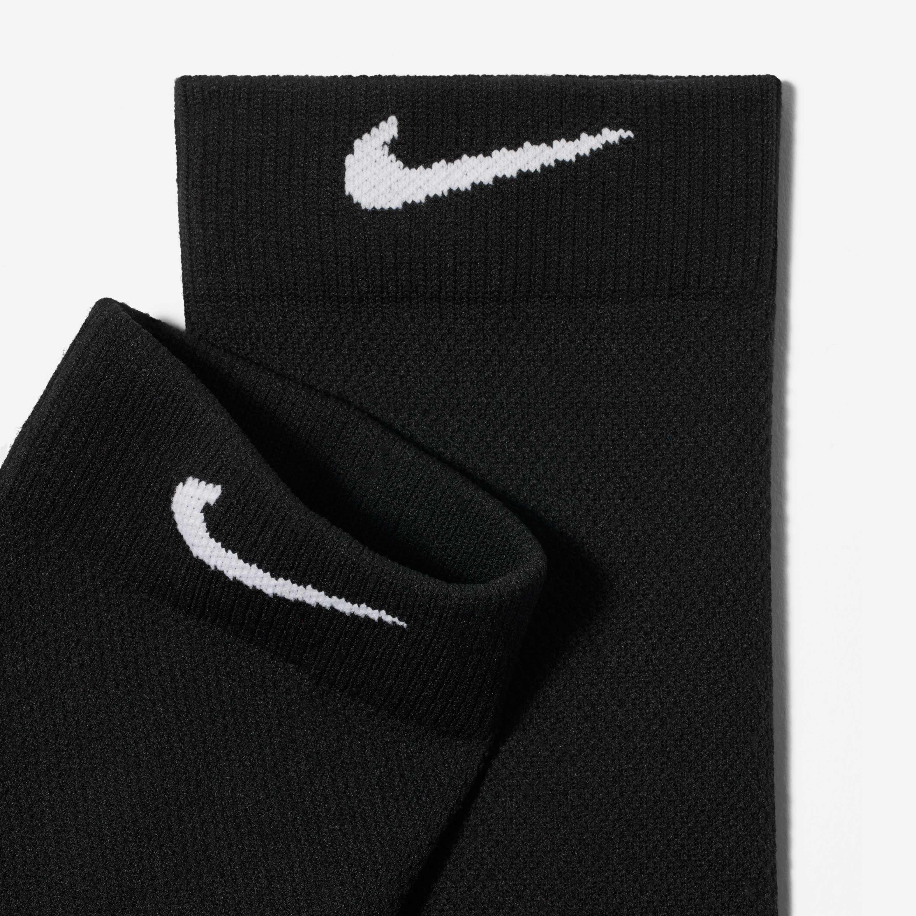 Nike Run Midweight image number 5