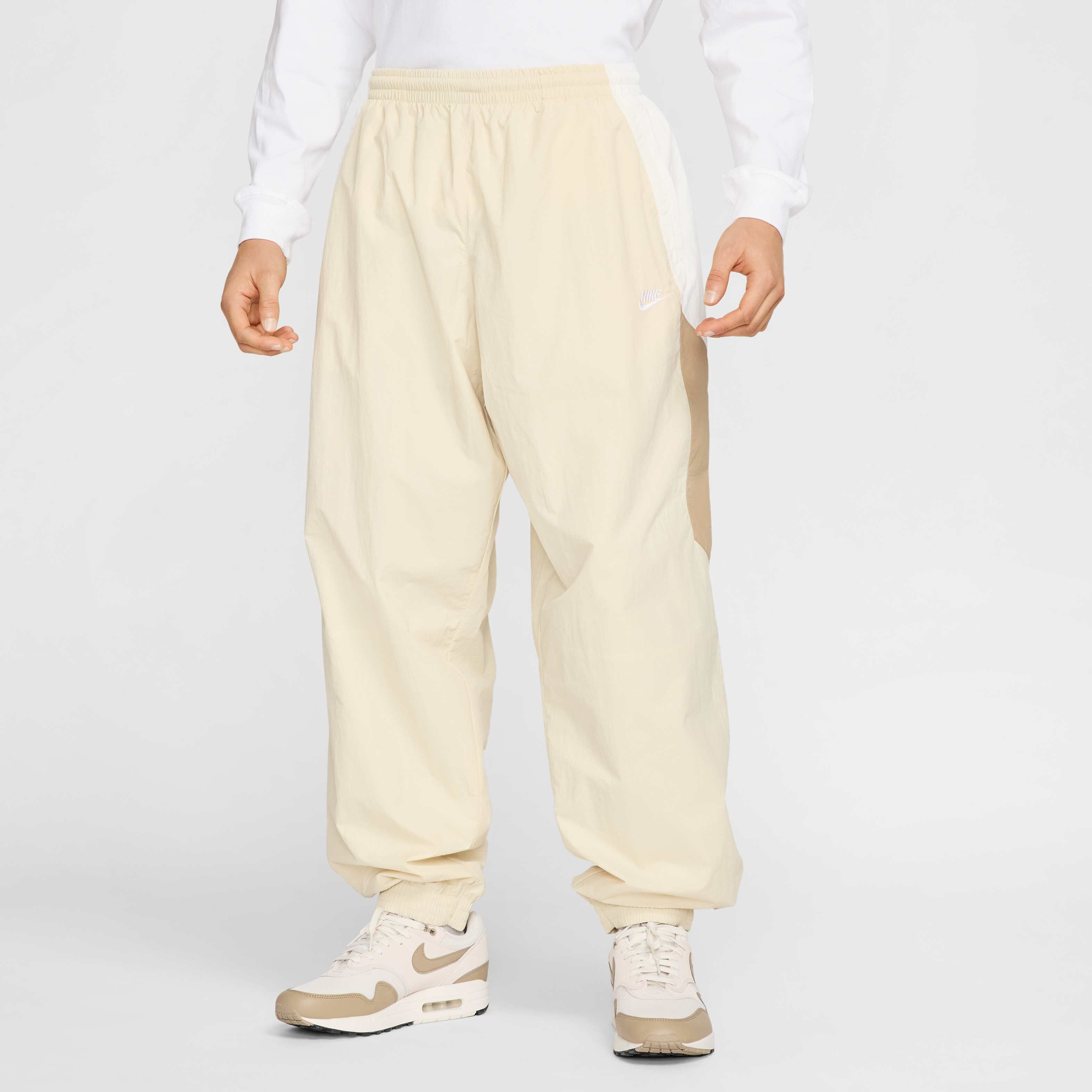 ★★Nike★★ Club Oversized Woven Track Pants M Light KhakiS Nike Club Men's Oversized Woven Track Pants. Nike.com