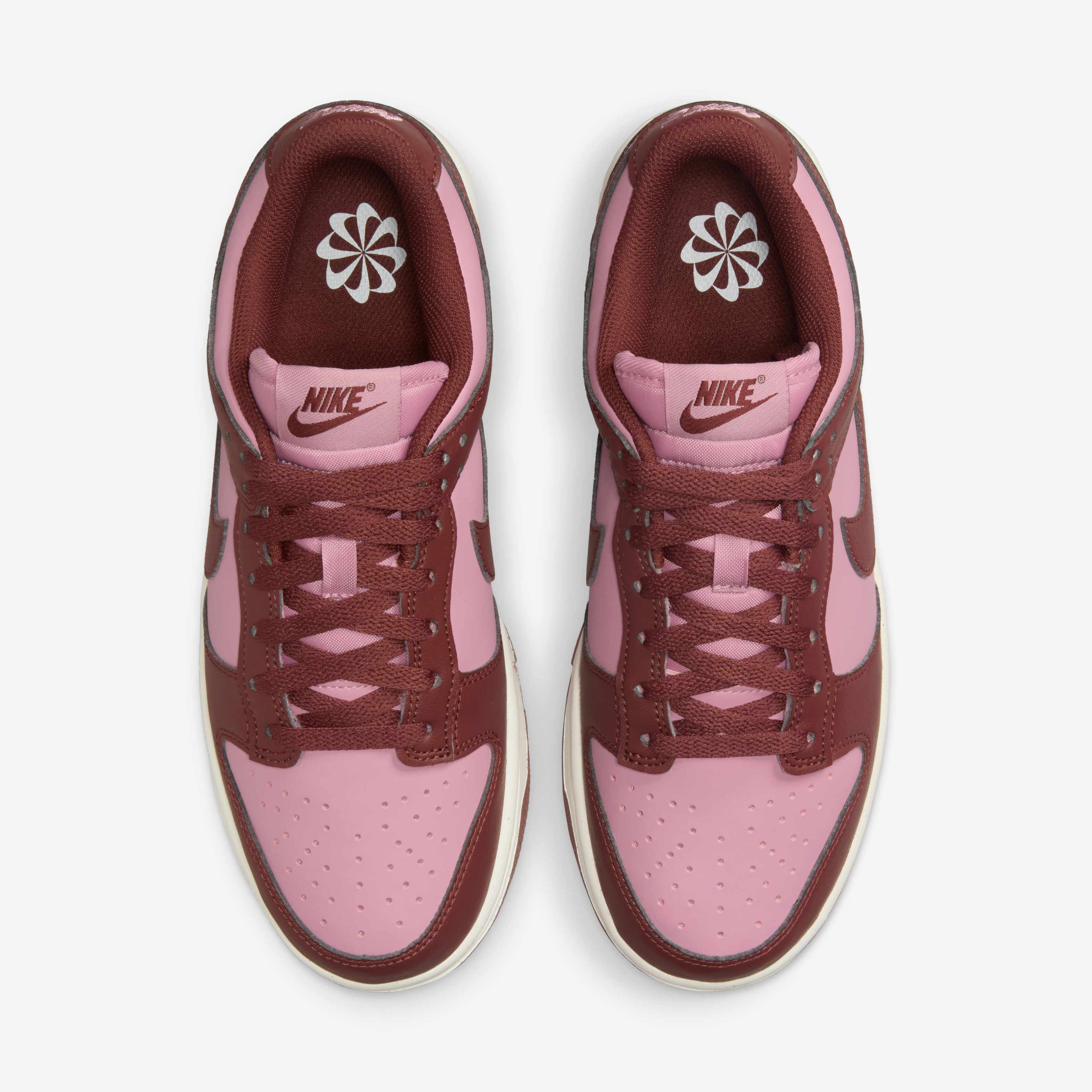 Nike Dunk Low Next Nature image number 3