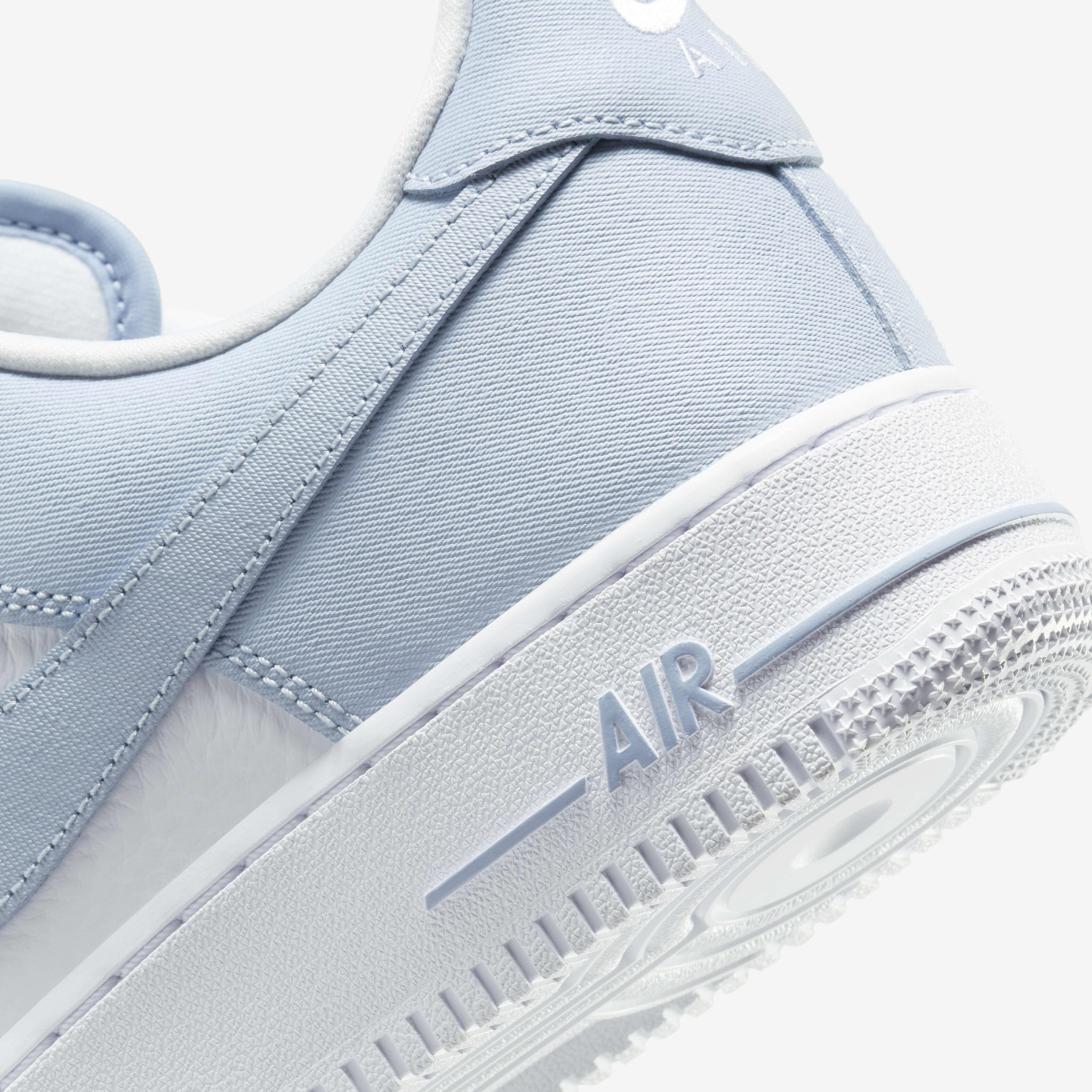 Air force 1 7 light blue on sale