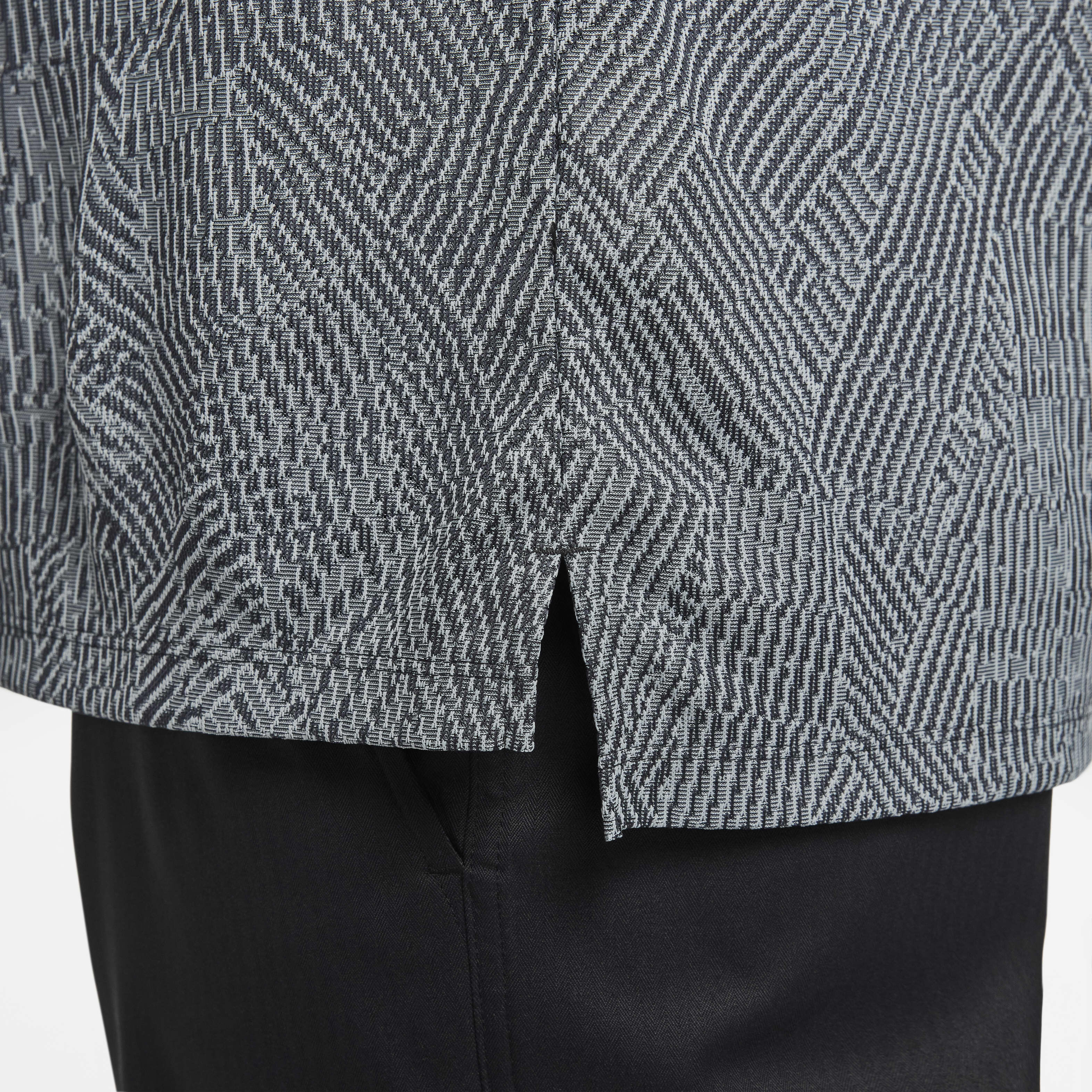 Nike Tour image number 3