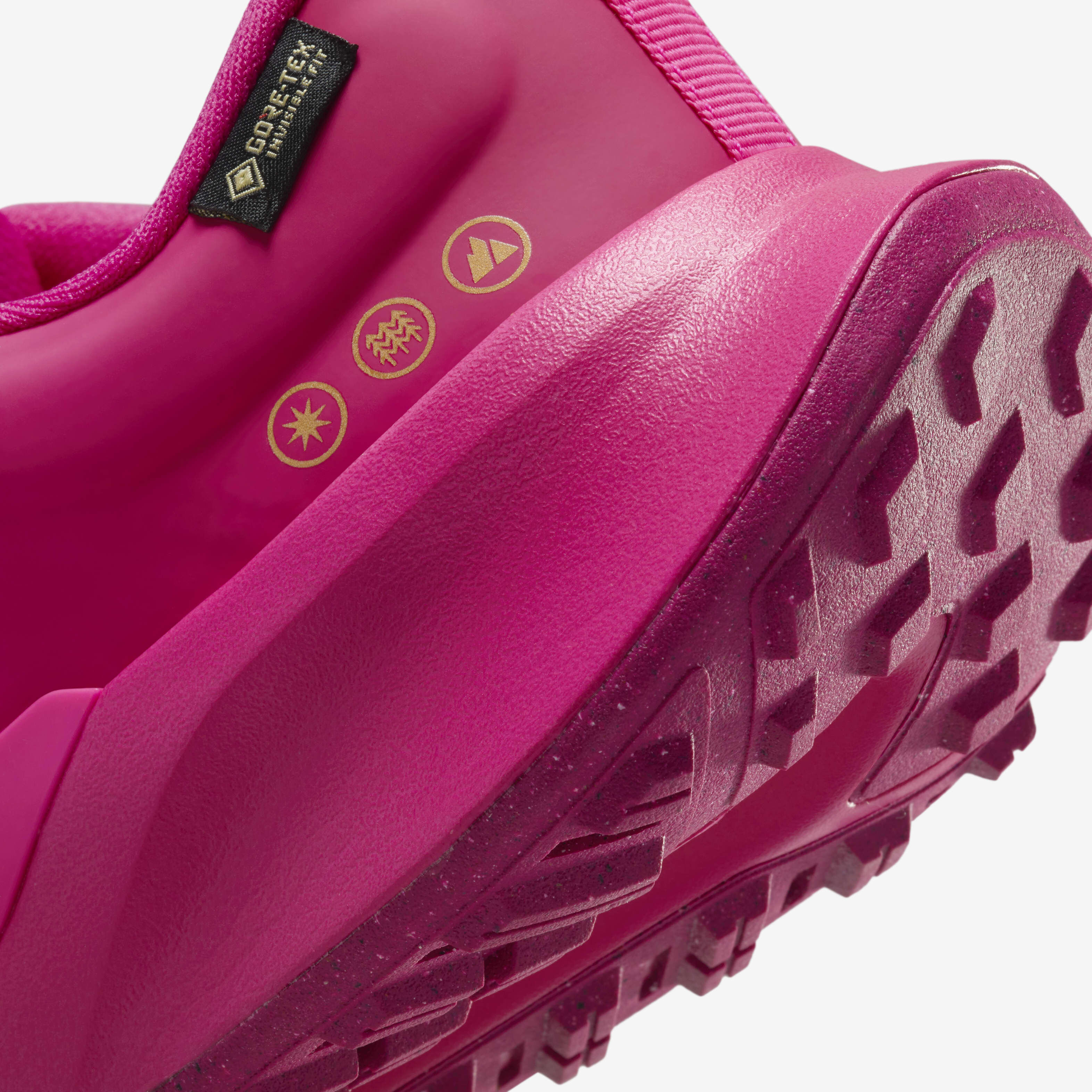 نايكي جونيبر تريل 2 جور-تكس image number 7