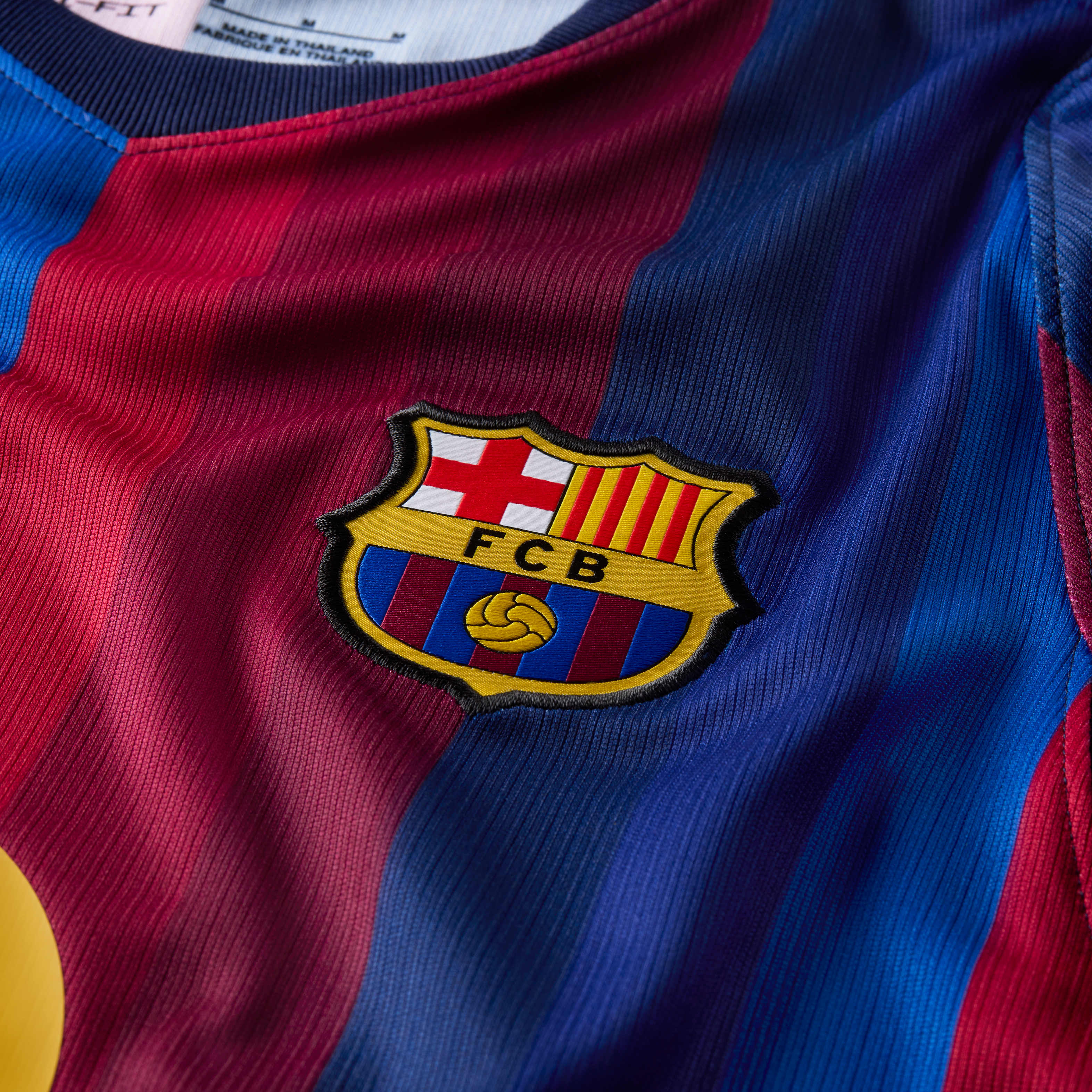 برشلونة 27/2026 ماتش الأساسي image number 5