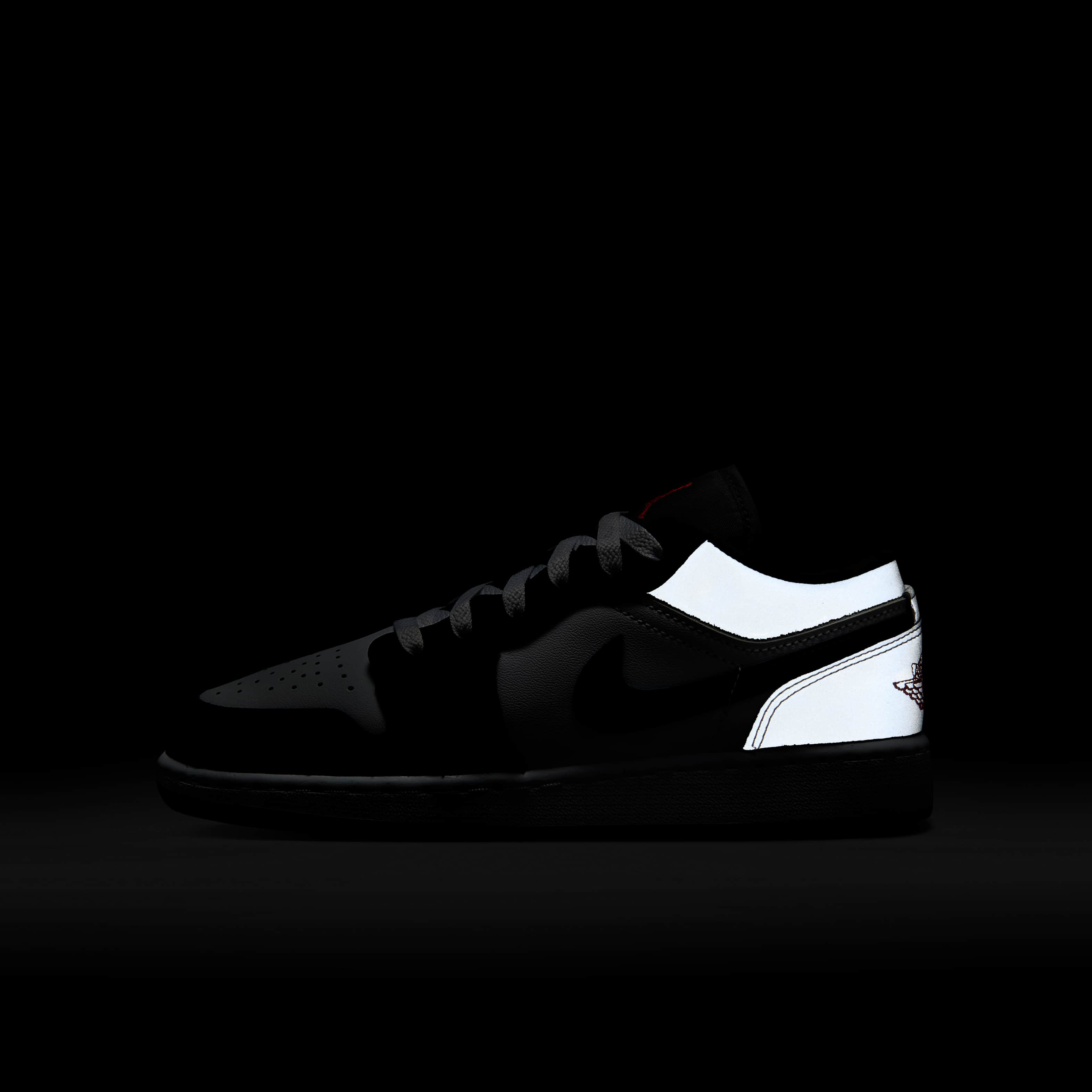 Air Jordan 1 Low SE image number 9