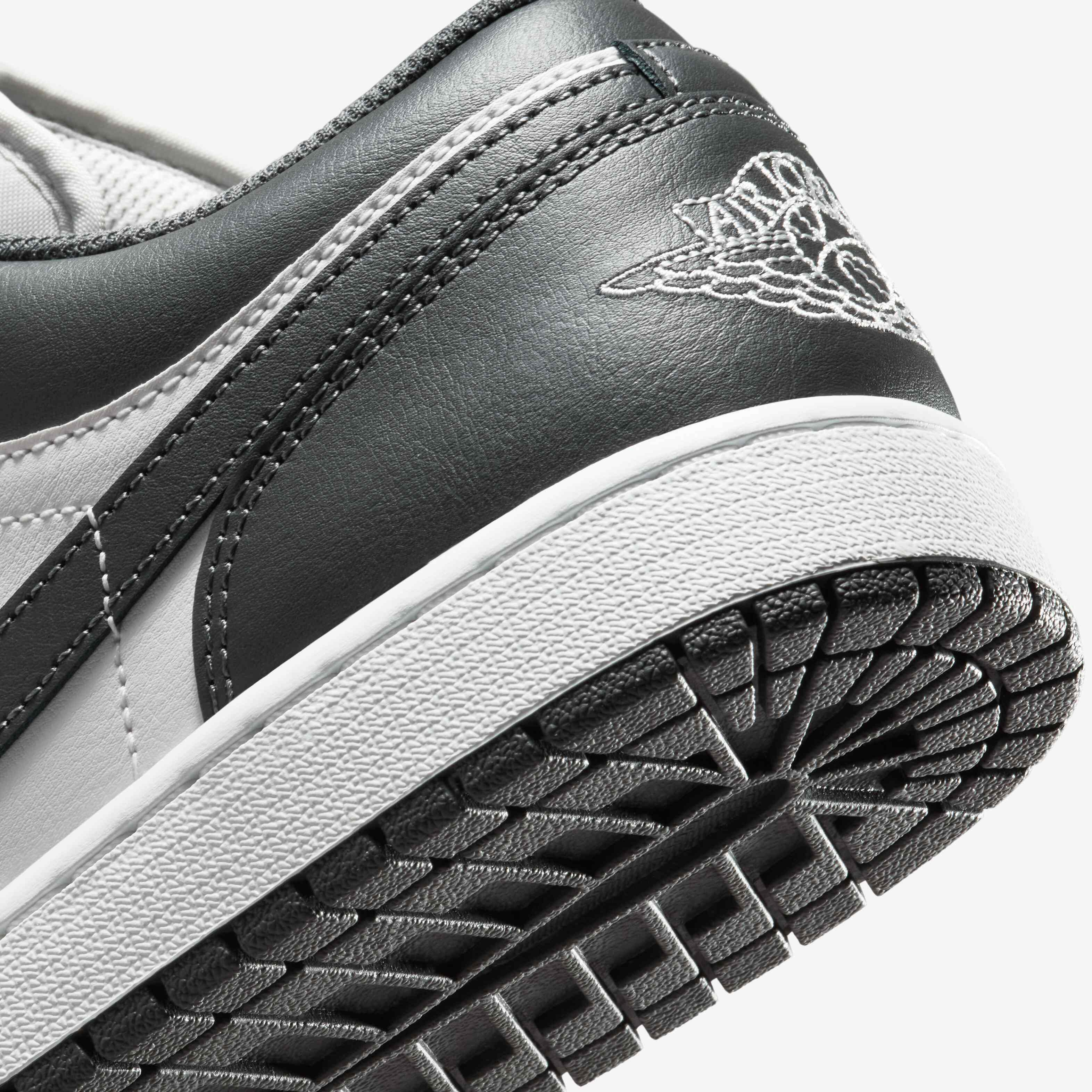 Air Jordan 1 Low image number 7