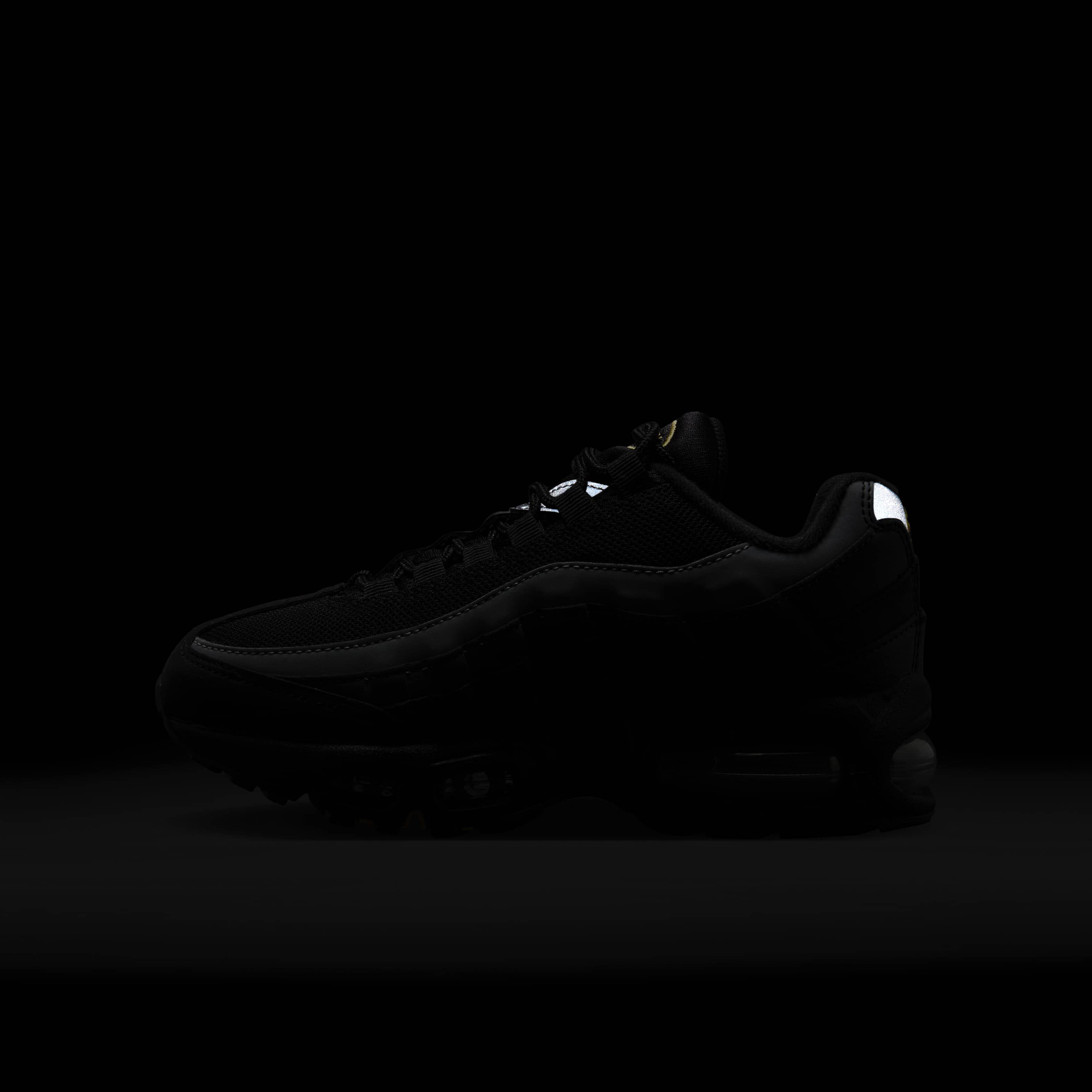 Nike Air Max 95 image number 11