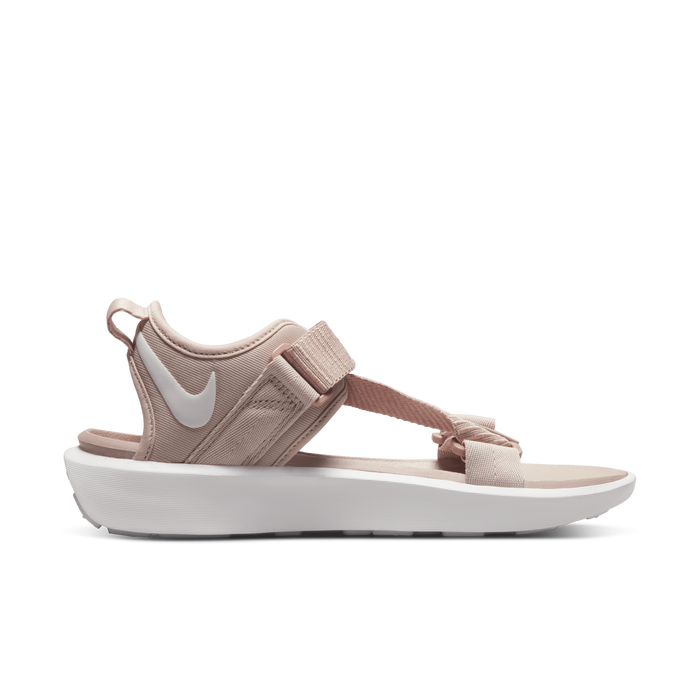 نايكي فيستا image number 2 نايكي فيستا image number 2