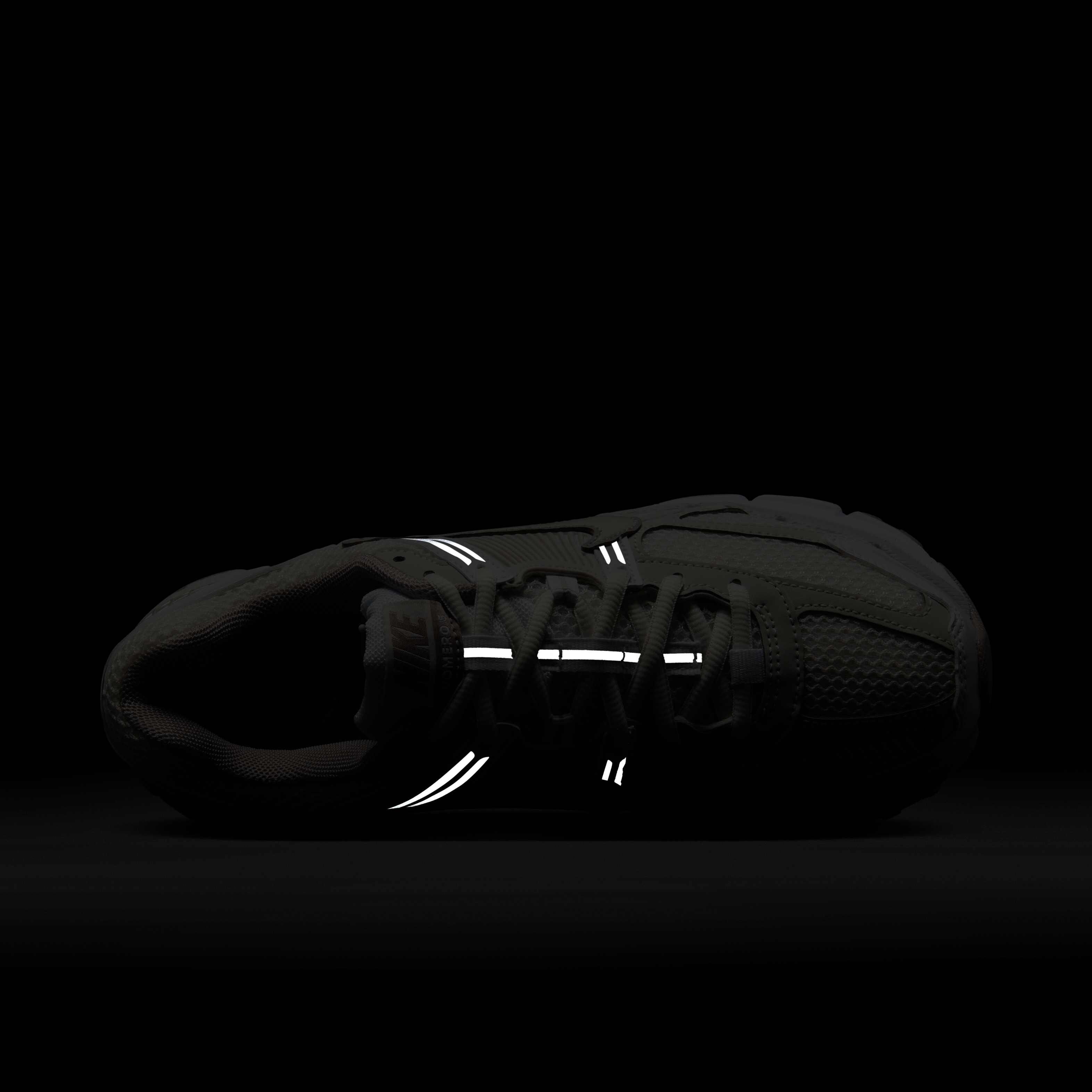 نايكي زووم فوميرو 5 image number 8