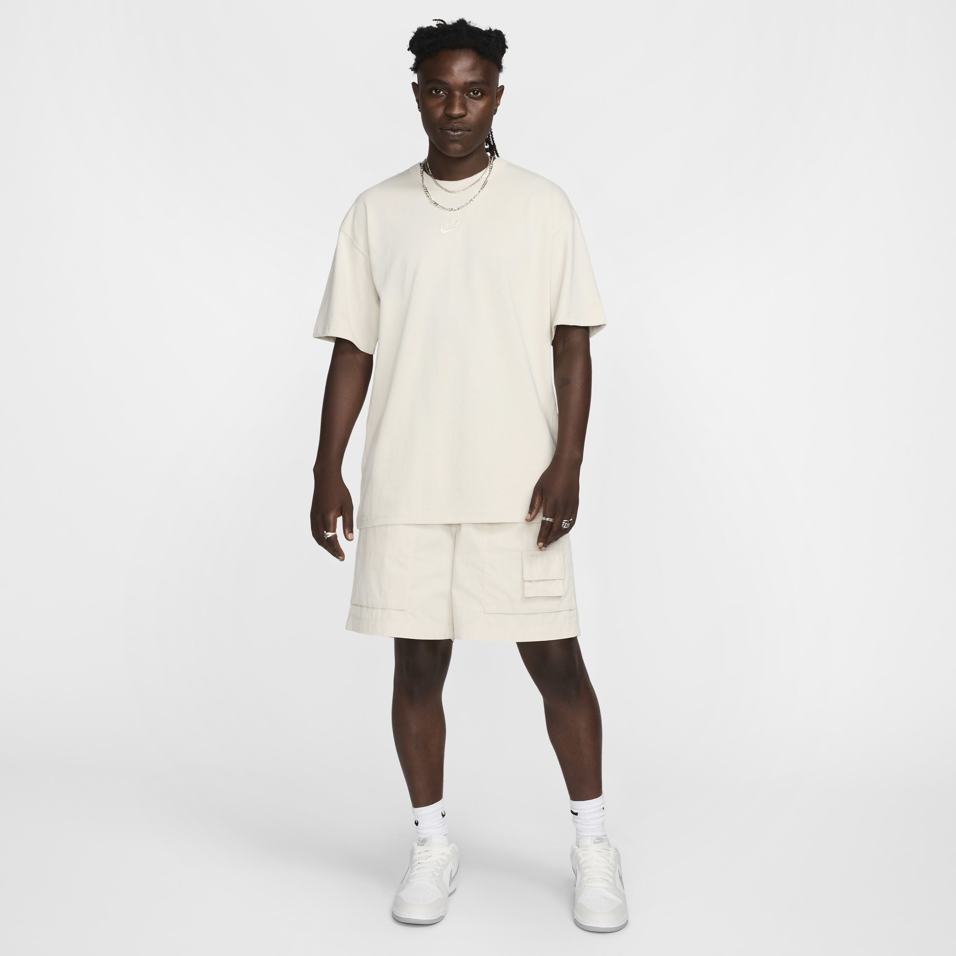 Nike Sportswear Premium Essentials image number 5