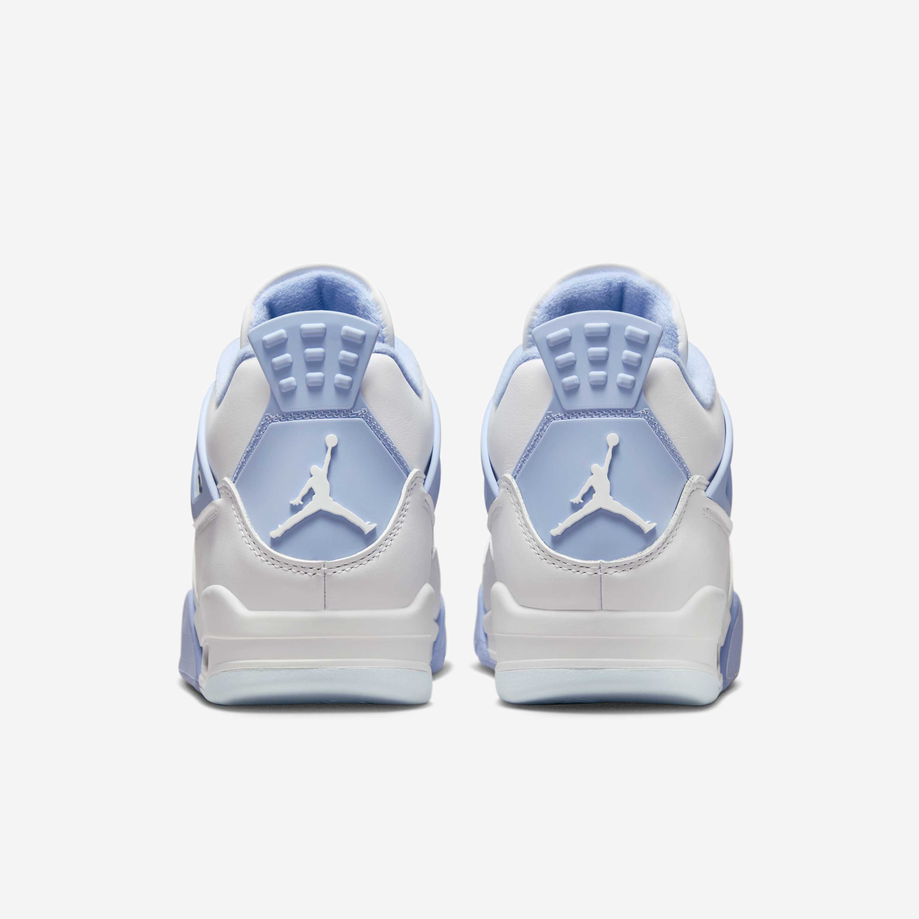 Air Jordan 4 Retro image number 5