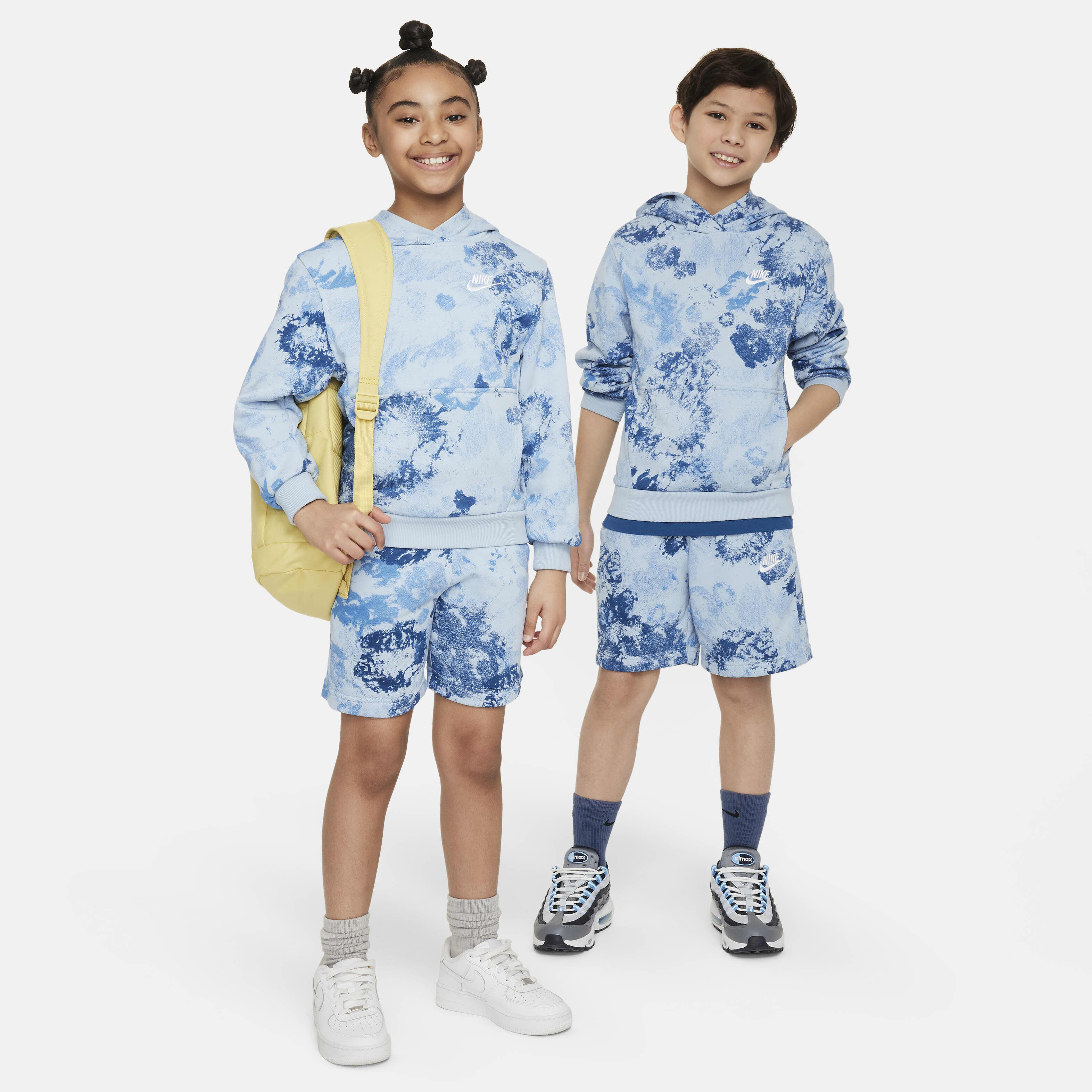 نايكي سبورتسوير كلوب فليس image number 5