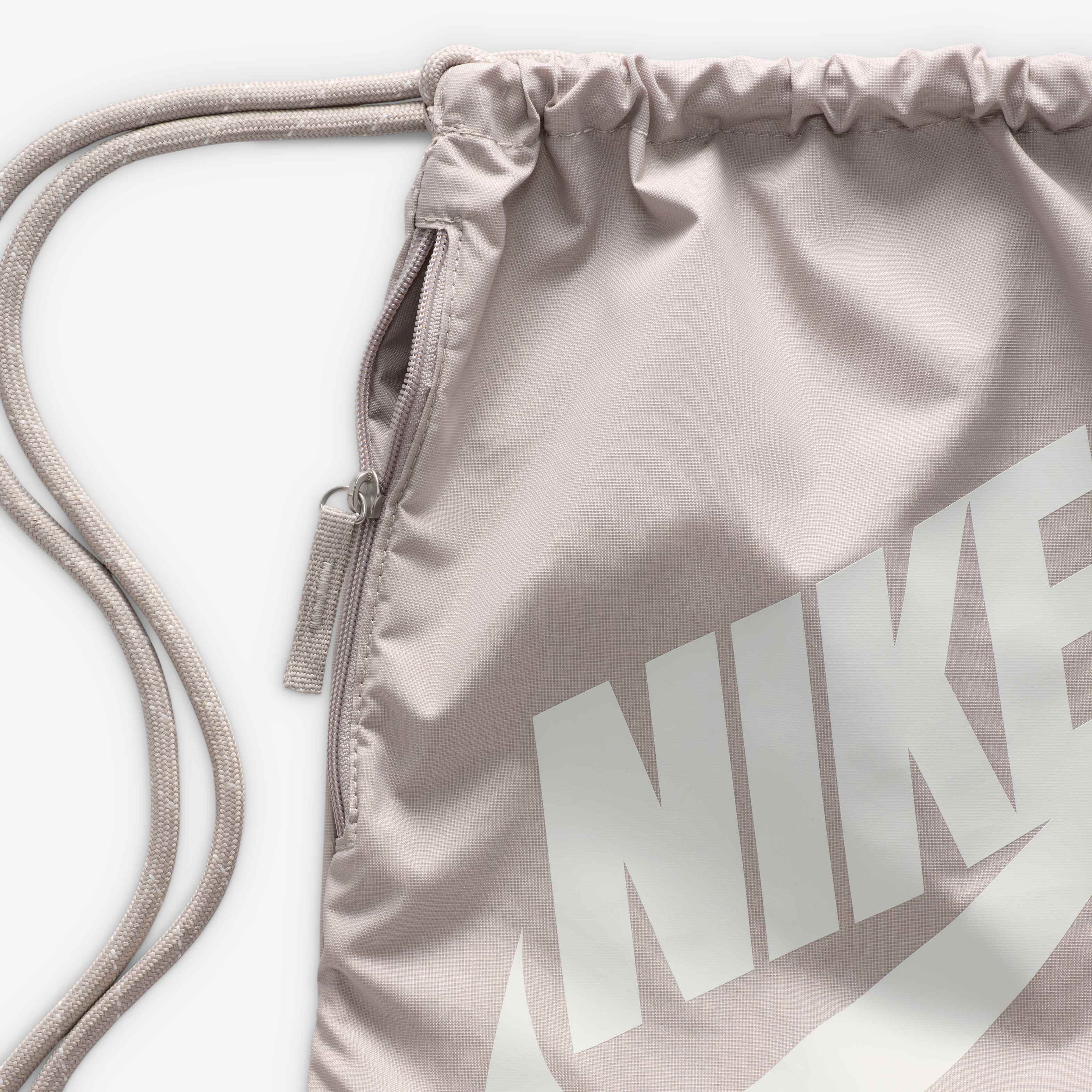 نايكي هيرتيج image number 3