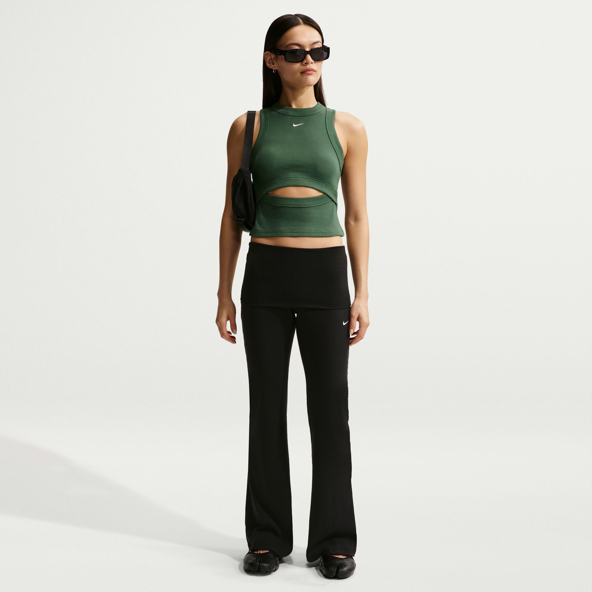 نايكي سبورتسوير تشيل نت image number 0