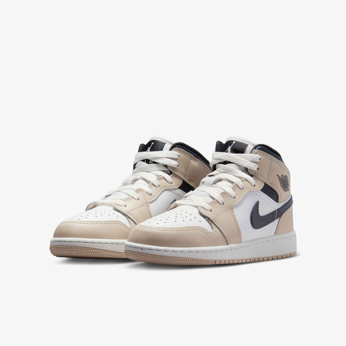 Air Jordan 1 Mid image number 4 Air Jordan 1 Mid image number 4