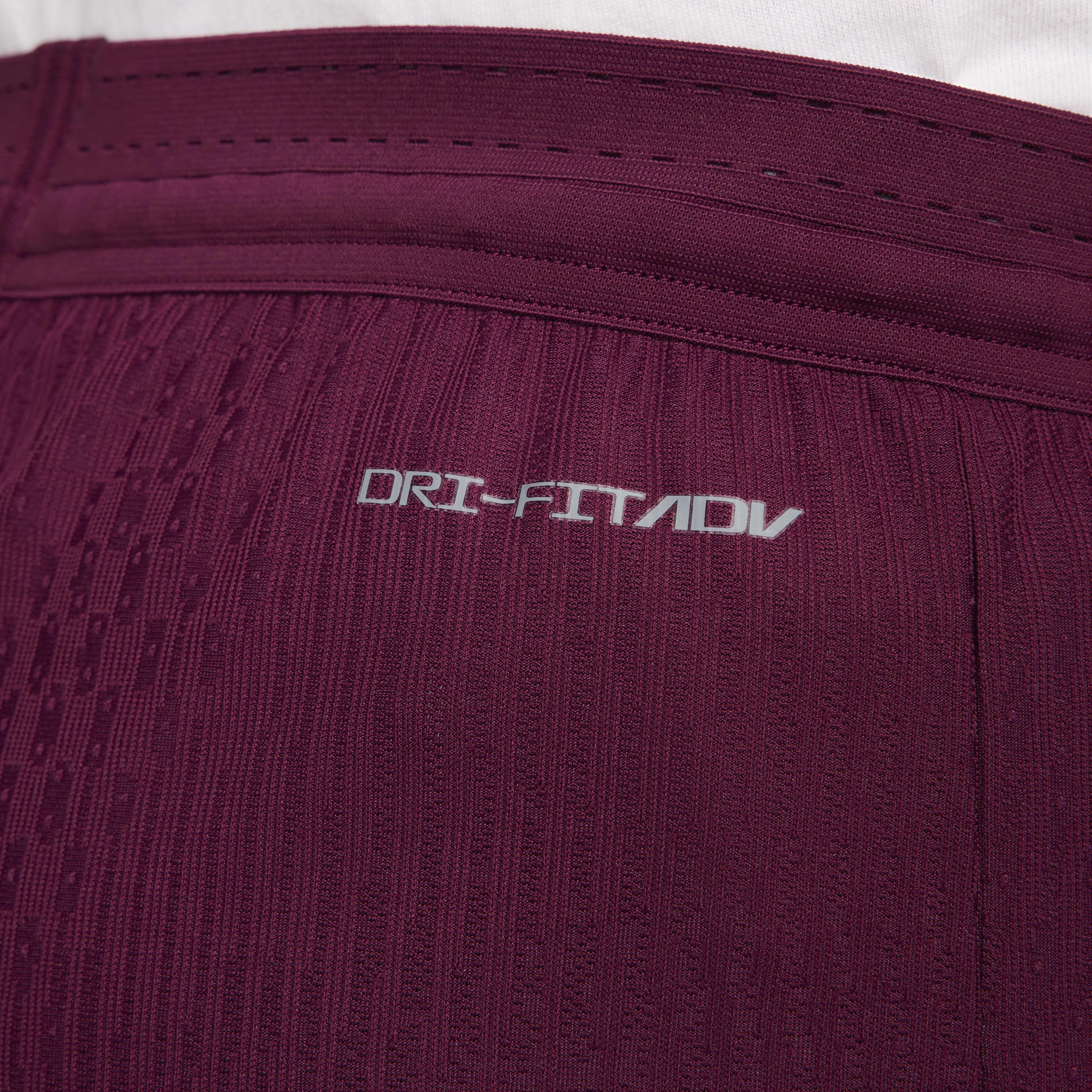 Paris Saint-Germain Strike Elite image number 5