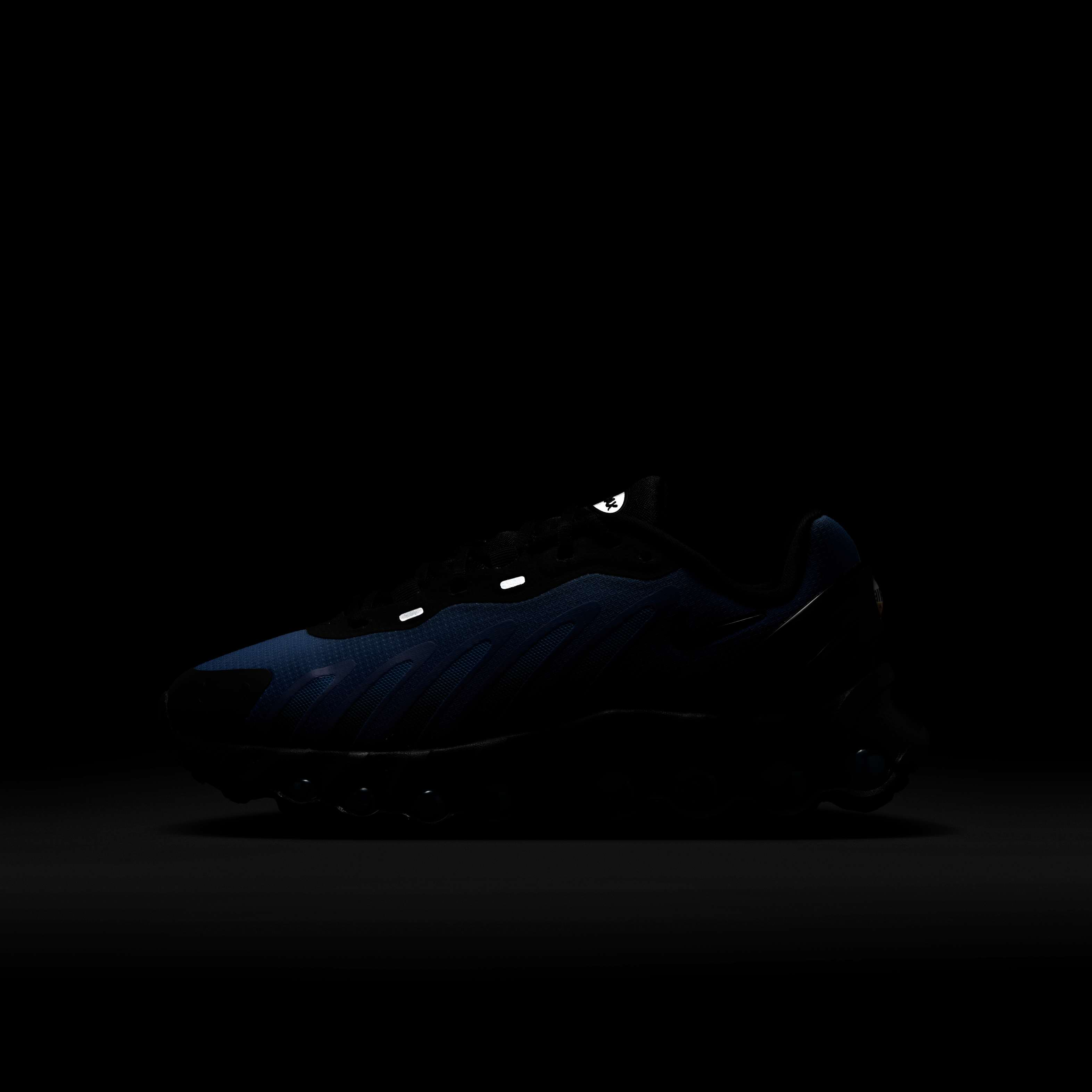 Nike Air Max Dn8 image number 9