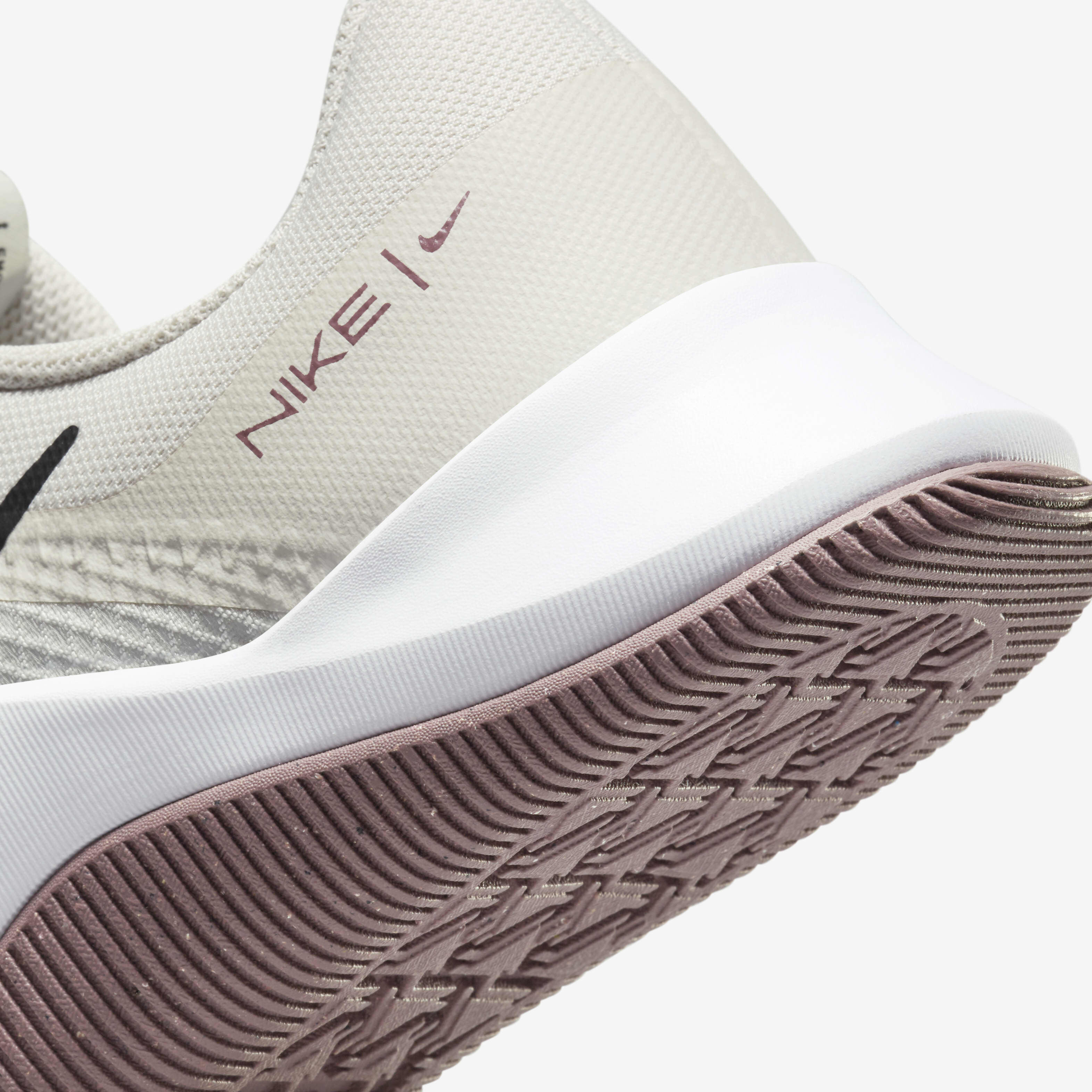 نايكي ام سي ترينر 2 image number 7