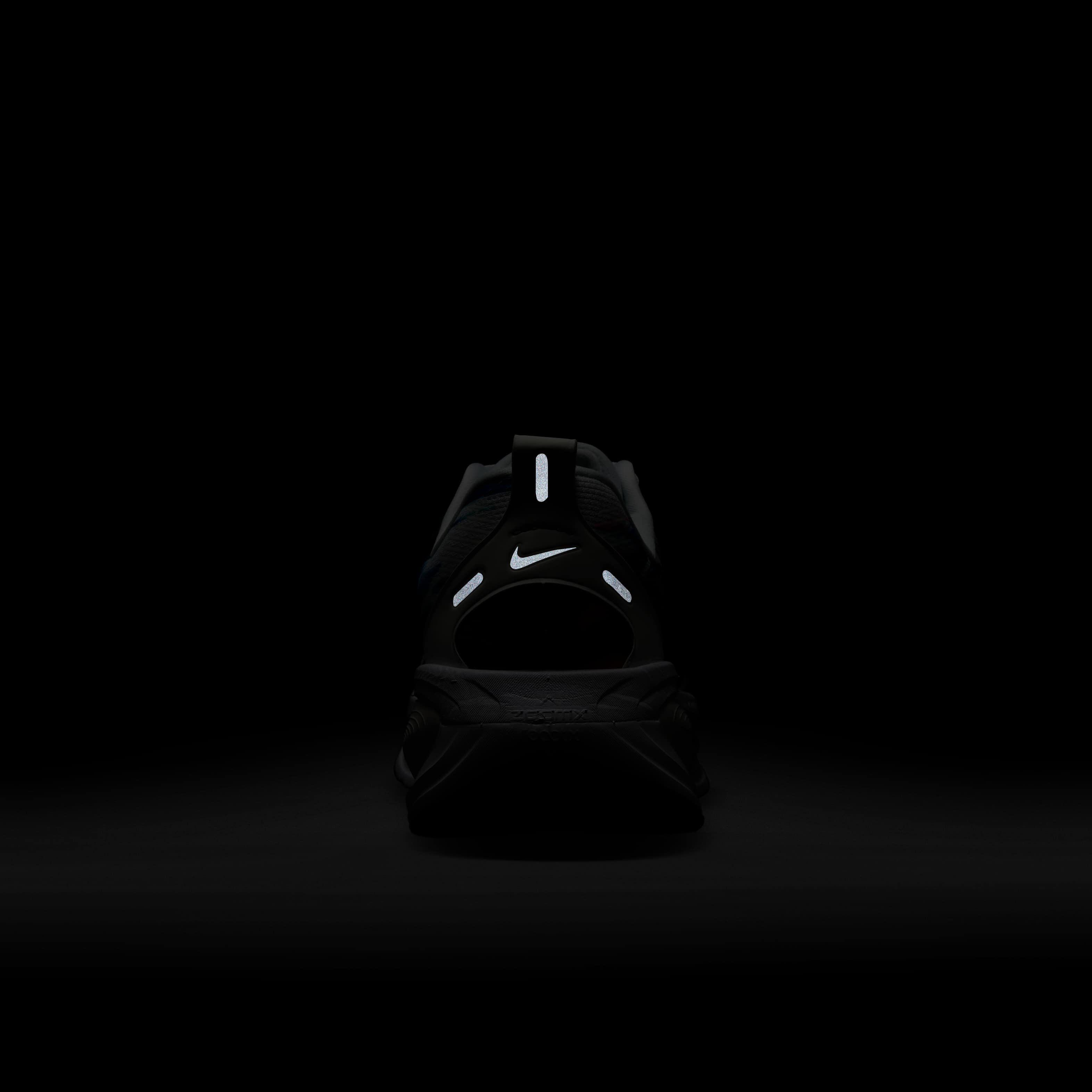 Nike Vomero 18 SE image number 8