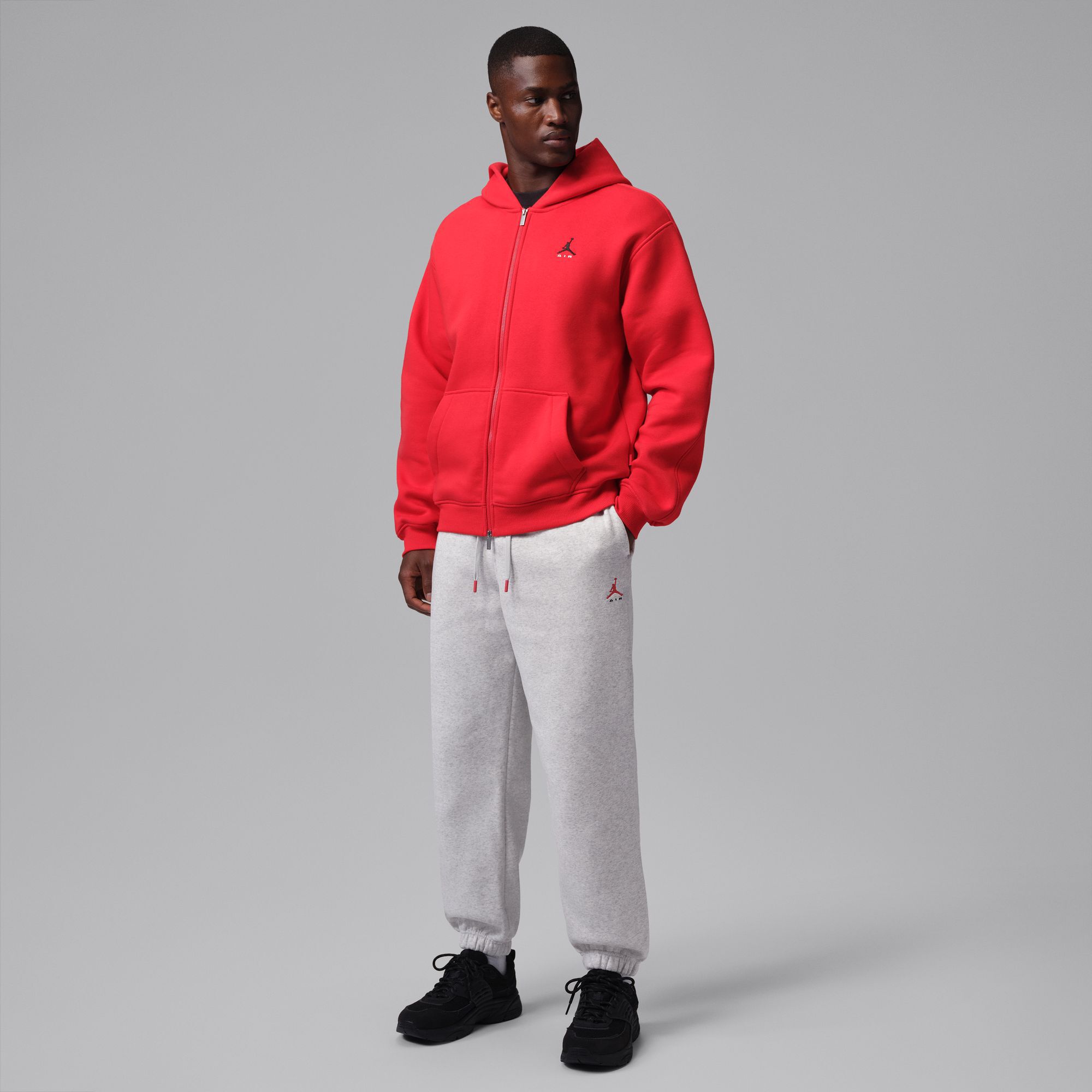 Jordan Brooklyn image number 4
