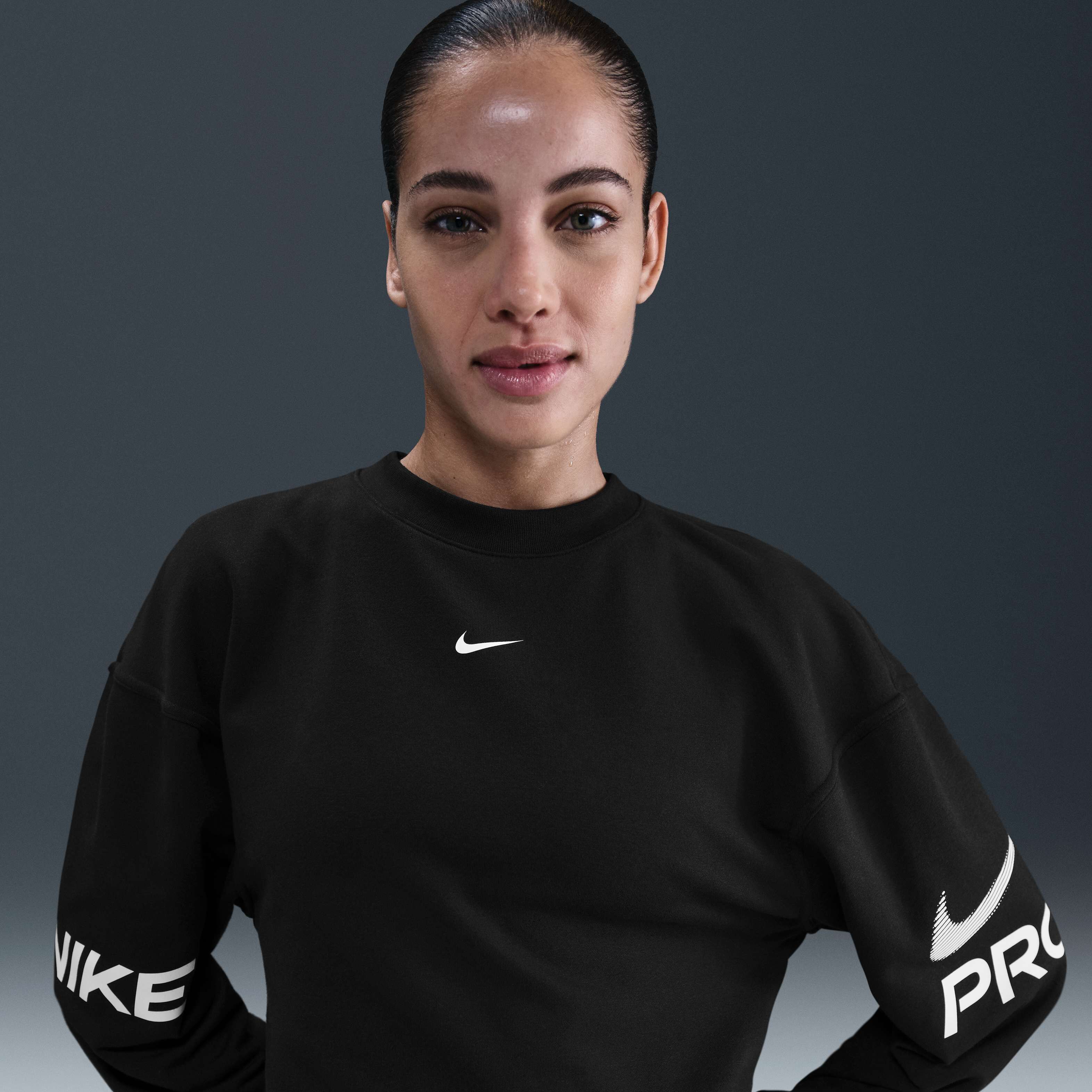 Nike Pro image number 0