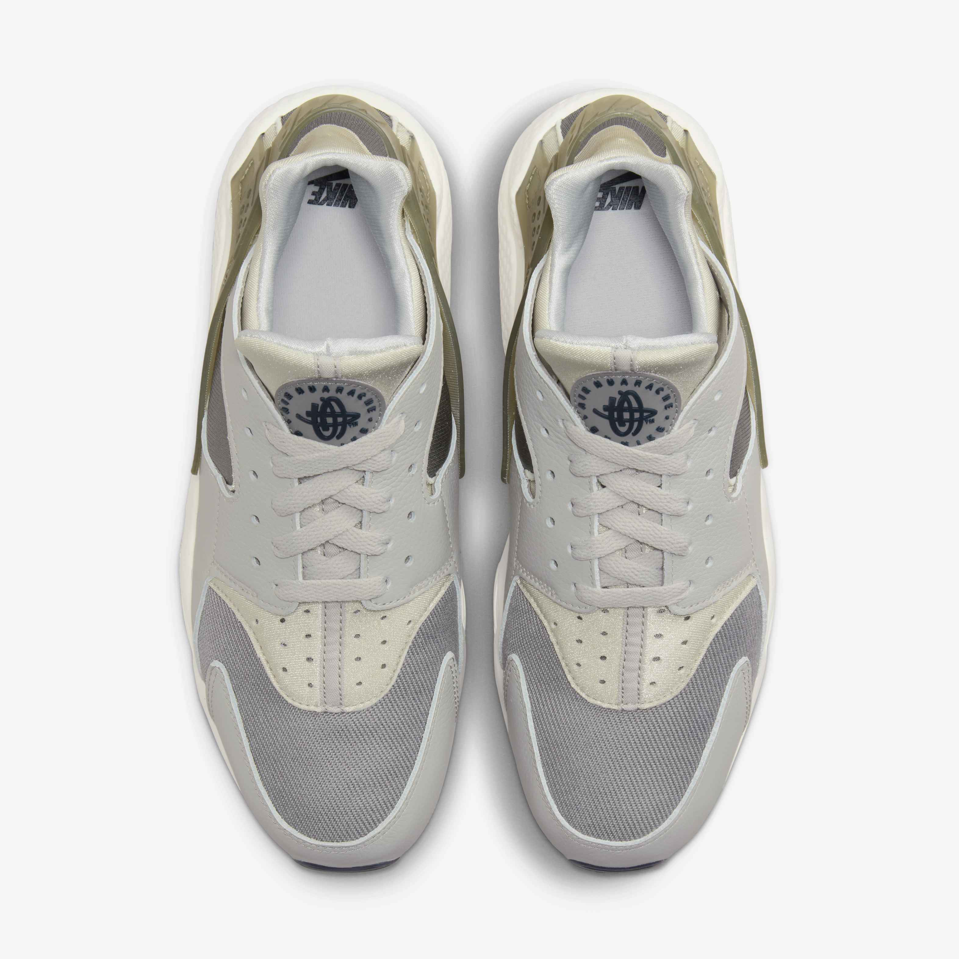 نايكي اير هواراتشي image number 3