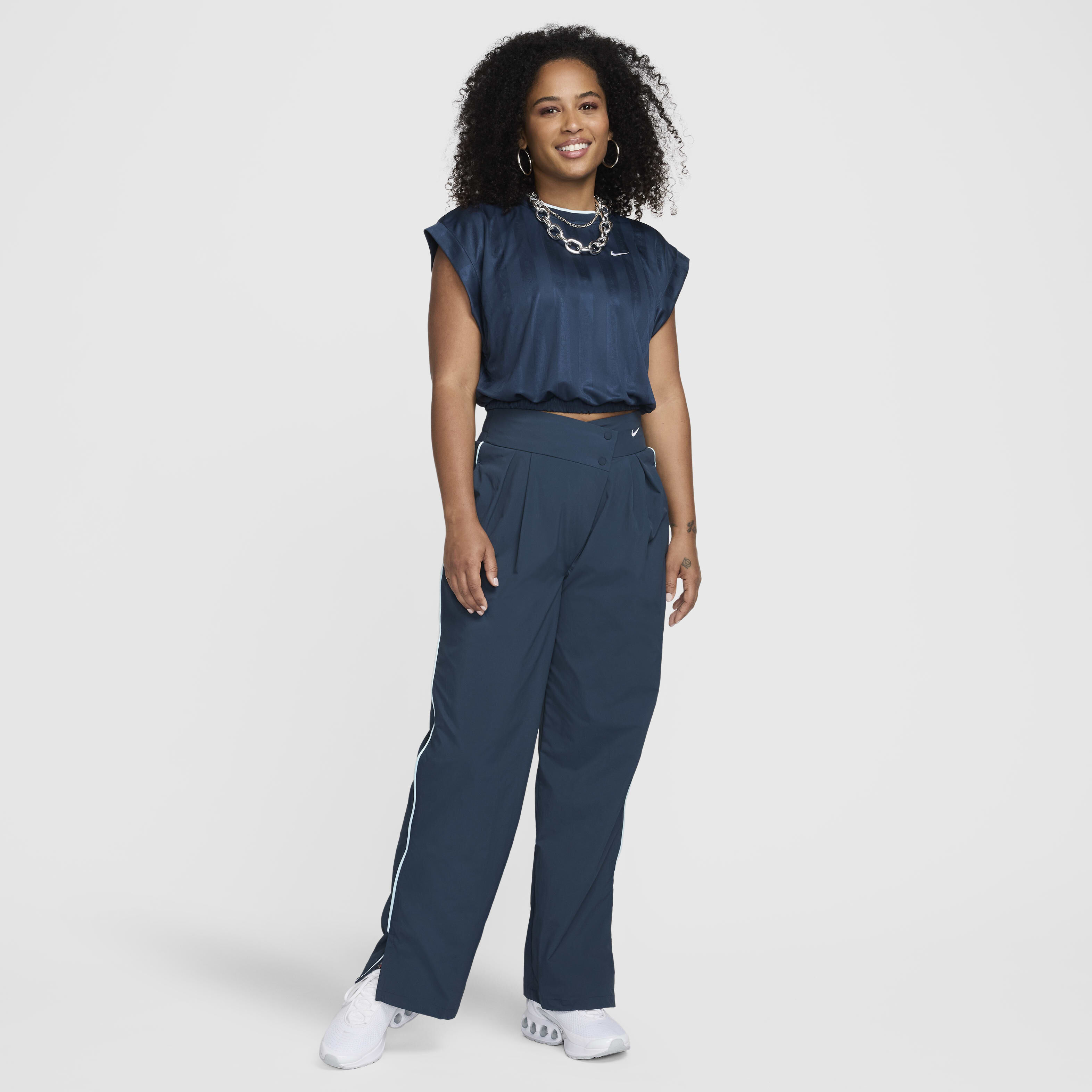 نايكي سبورتسوير كوليكشن image number 4