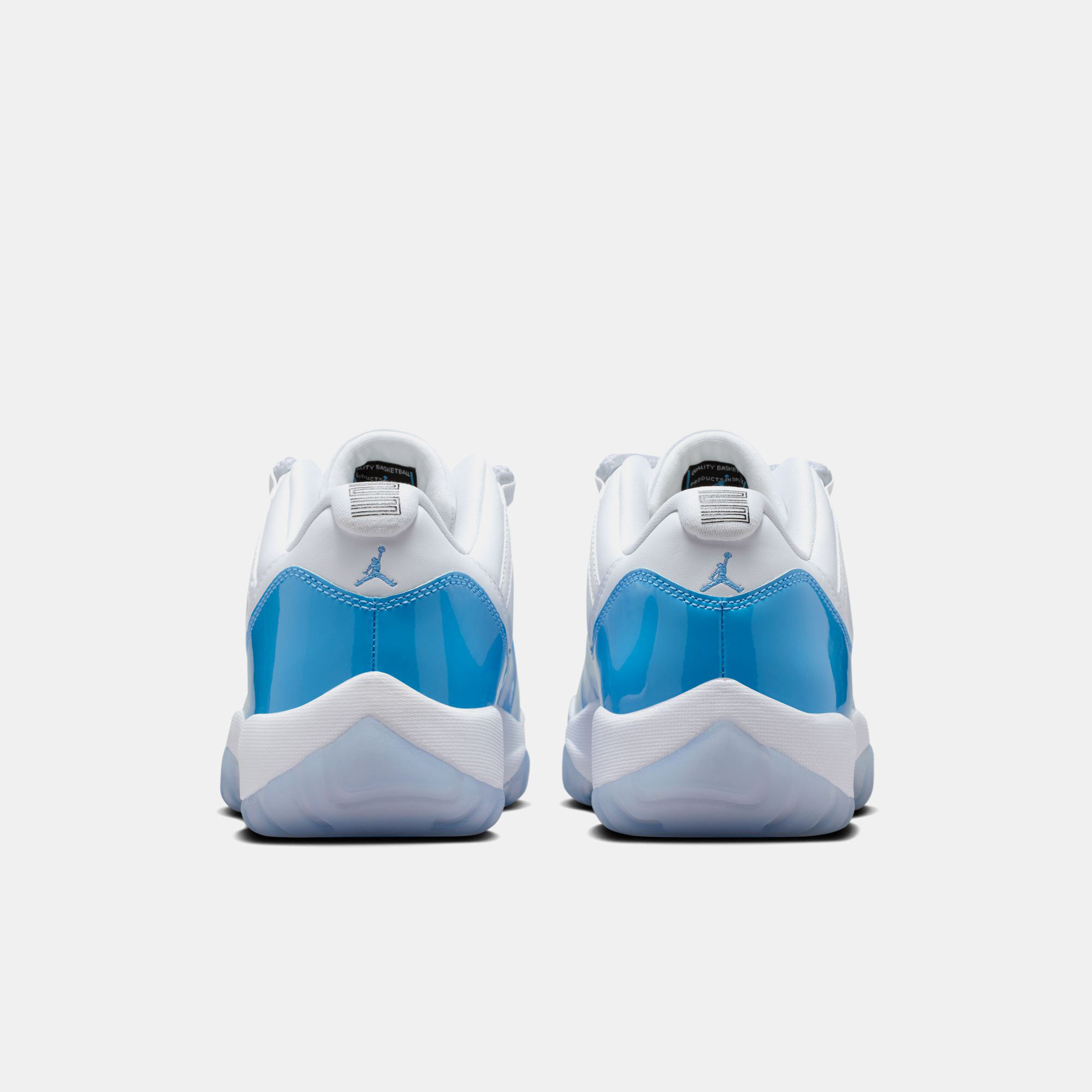 اير جوردن 11 ريترو لو 'دفيوزد بلو' image number 1