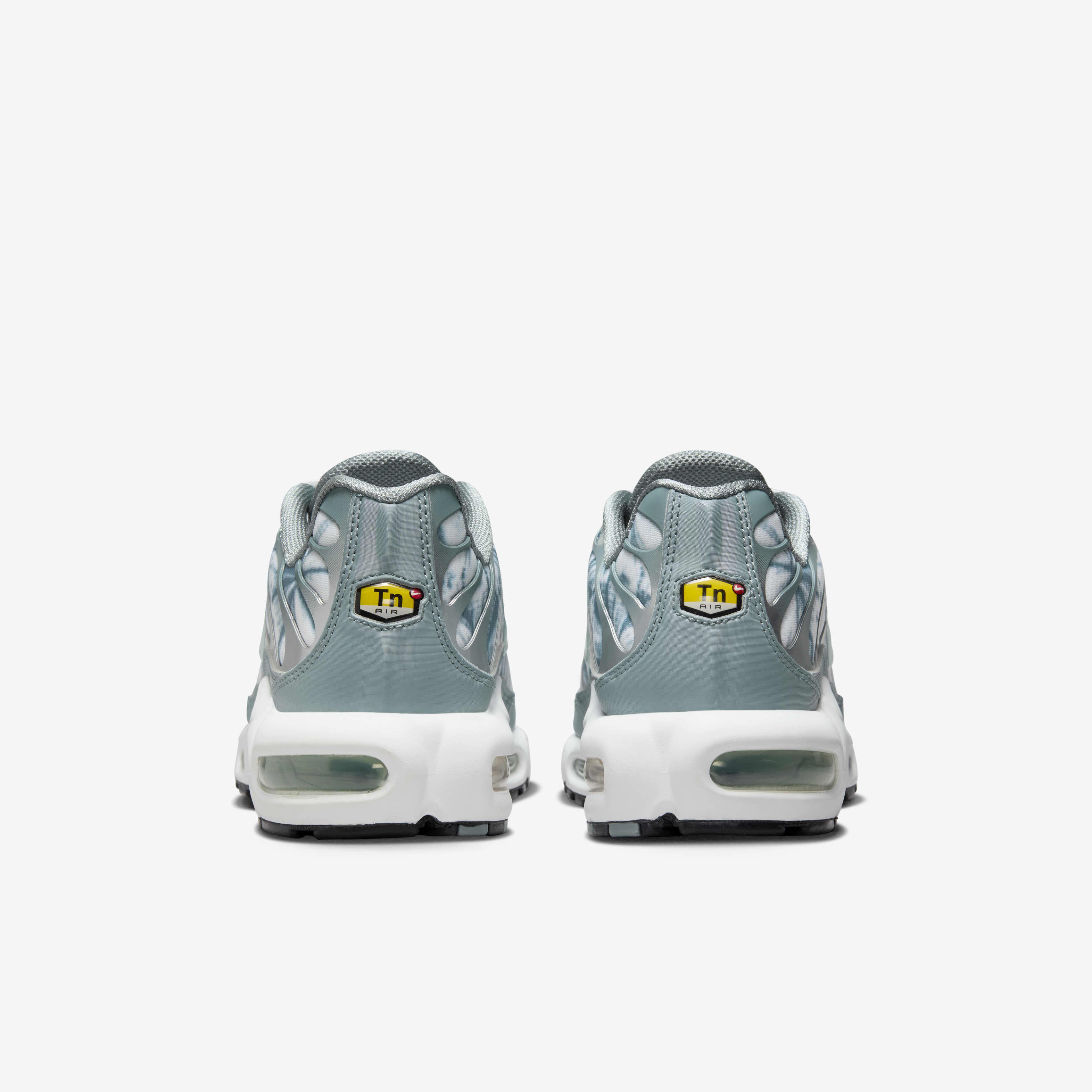 Nike Air Max Plus image number 5