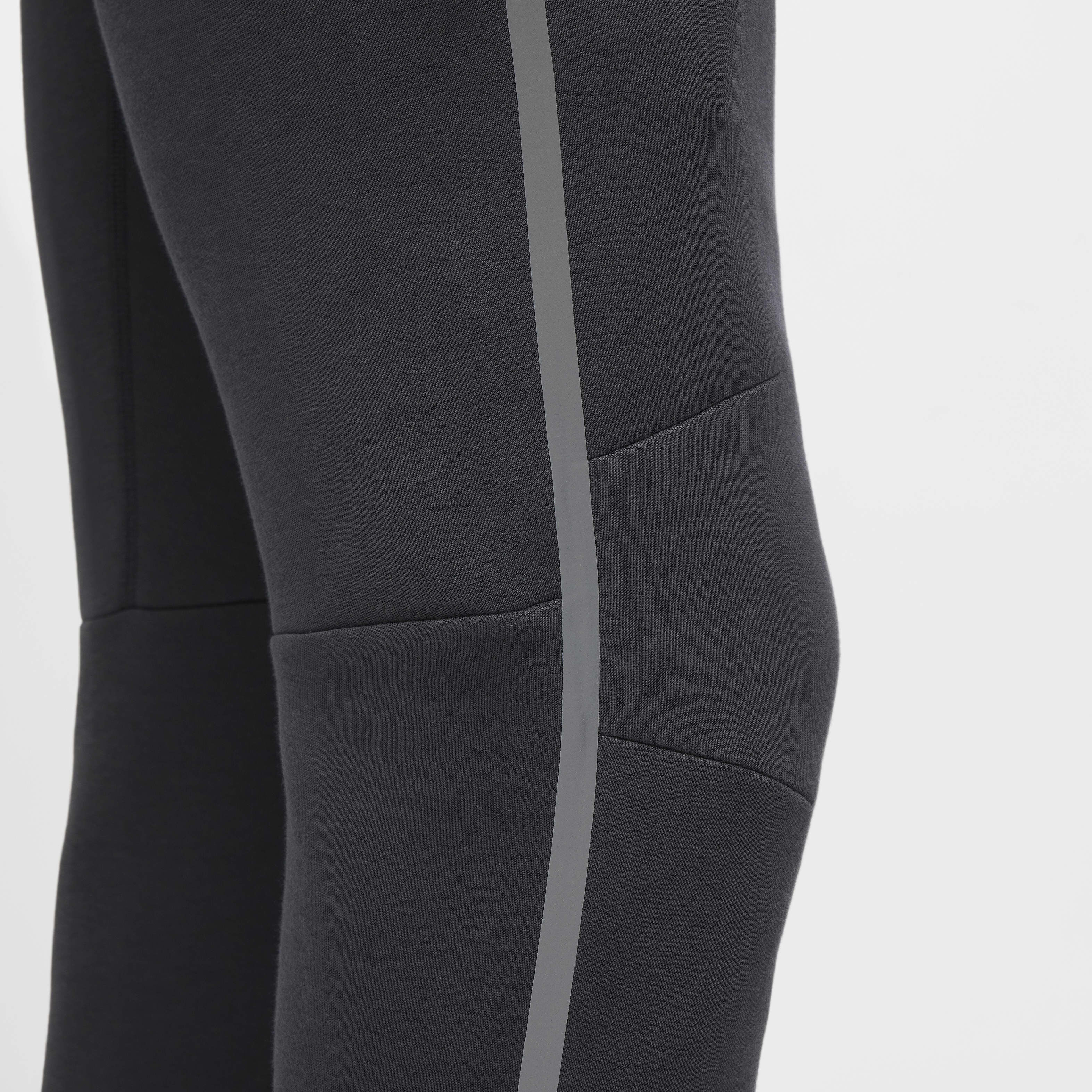 نايكي تك image number 4