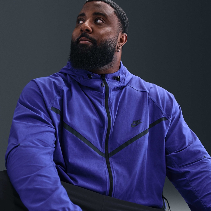 نايكي تك ويندرانر image number 7 نايكي تك ويندرانر image number 7