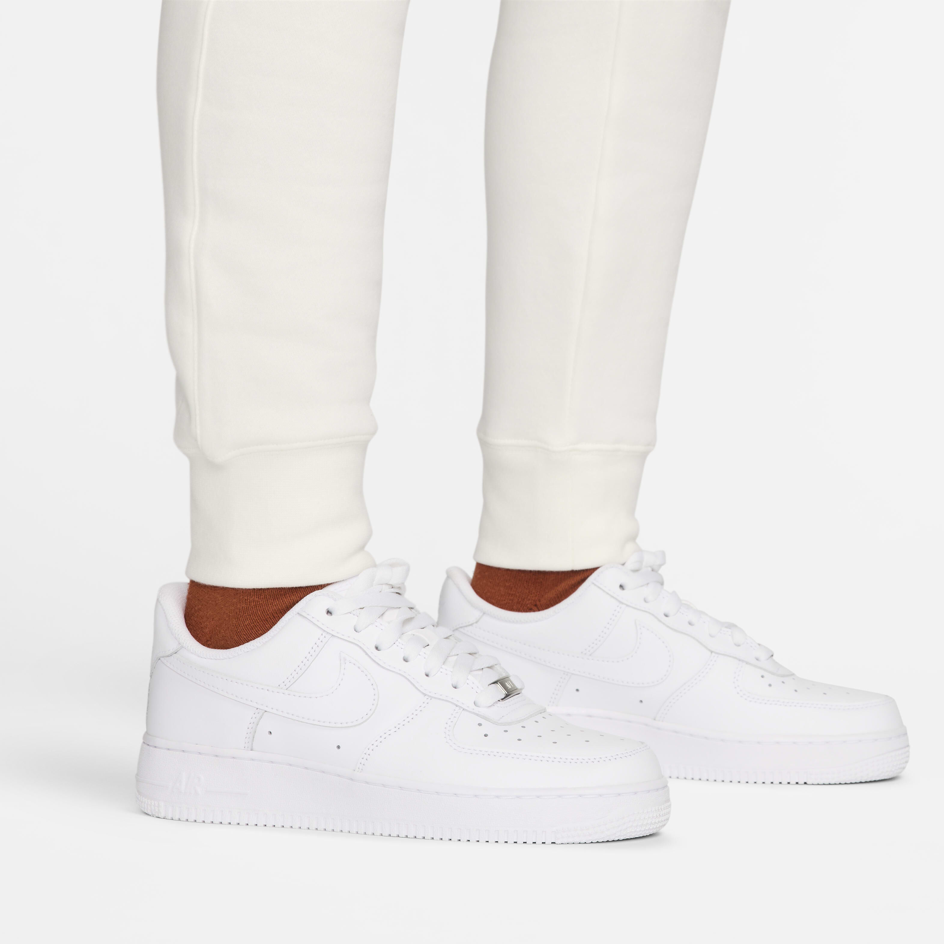 نايكي سبورتسوير كلوب فليس image number 5