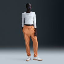 نايكي سبورتسوير تشيل تيري