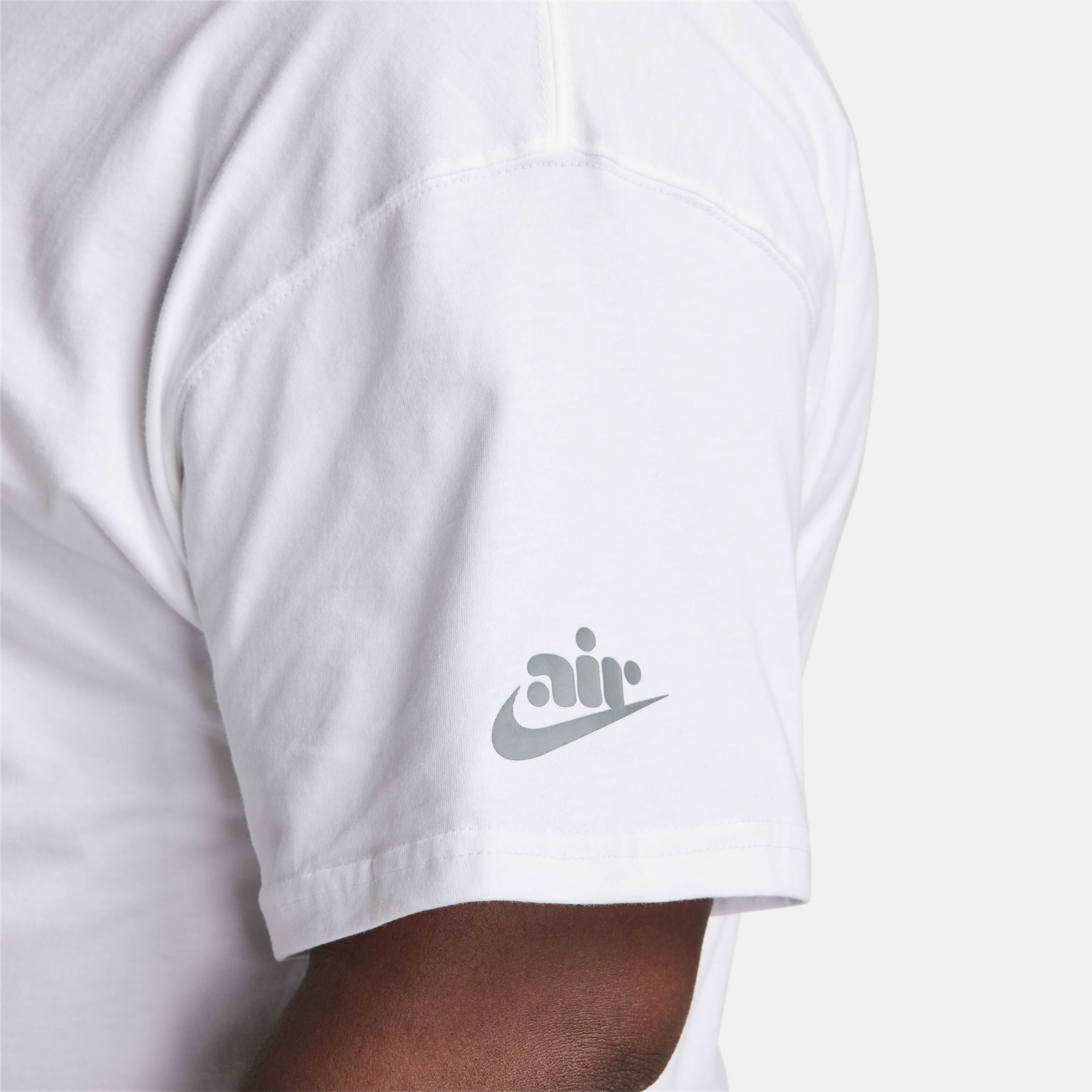 Buy Nike Sportswear Max90 T-Shirt - White | Nike Kuwait Official