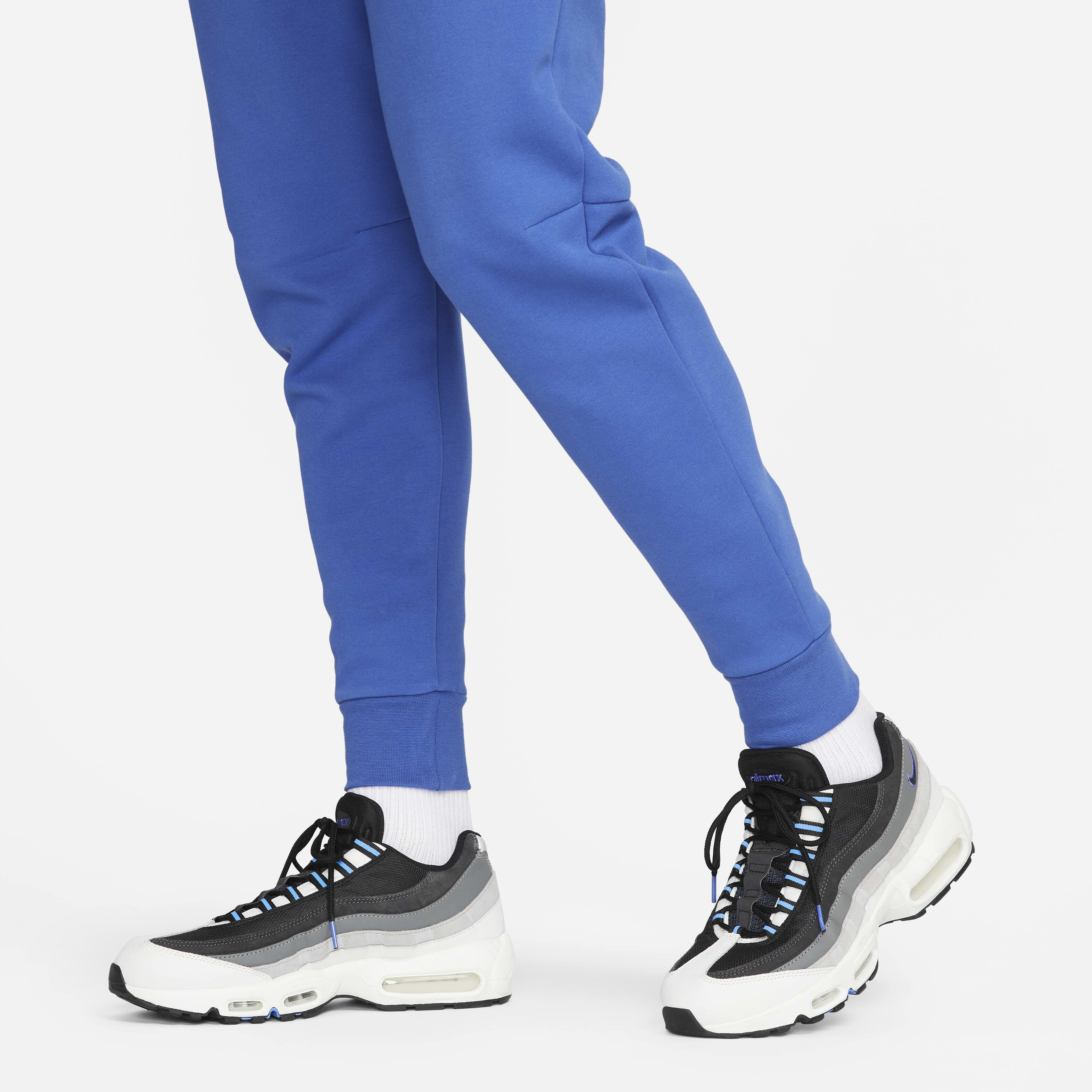 نايكي سبورتسوير تَك فليس image number 2